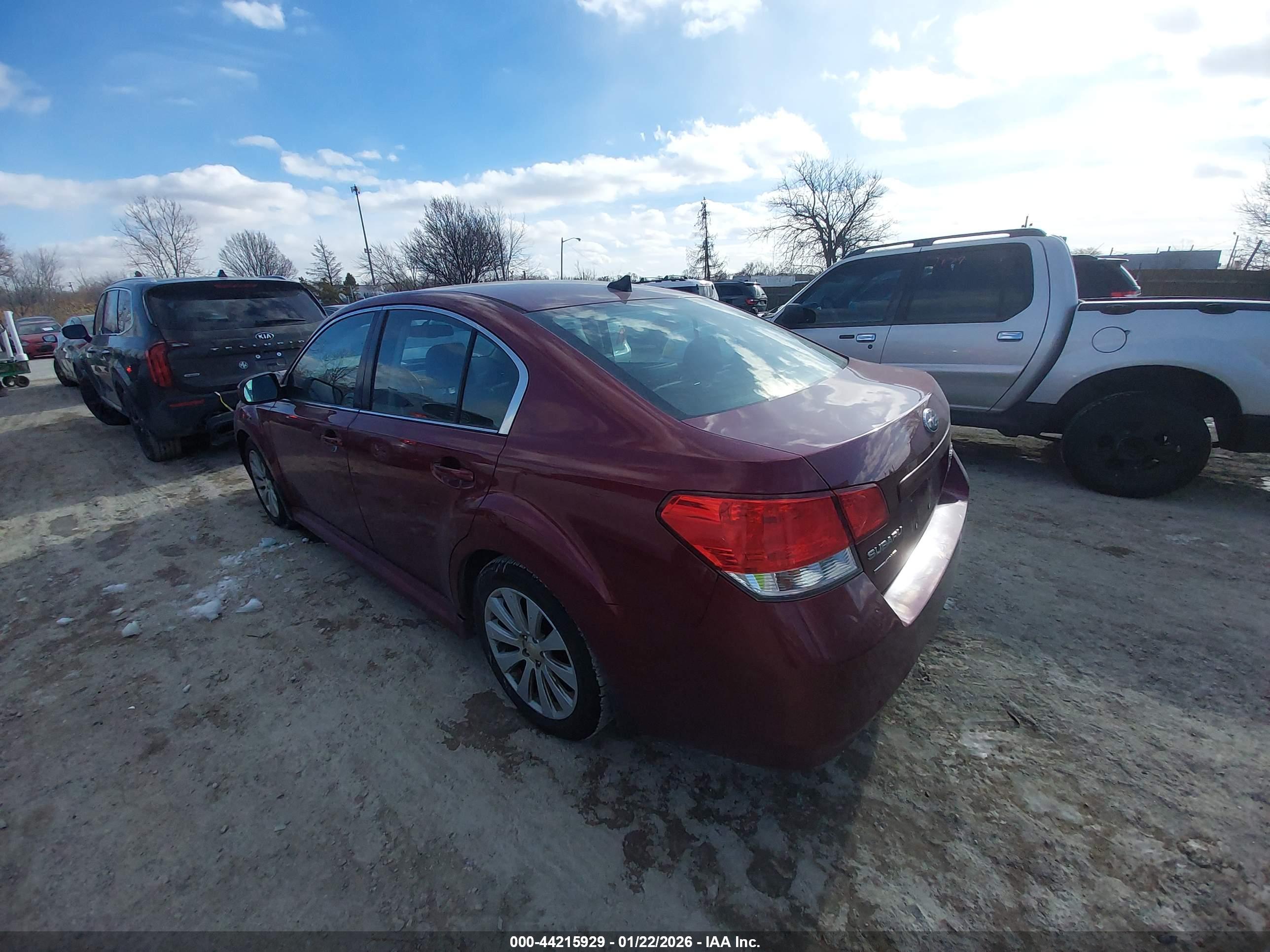 SUBARU LEGACY image 3
