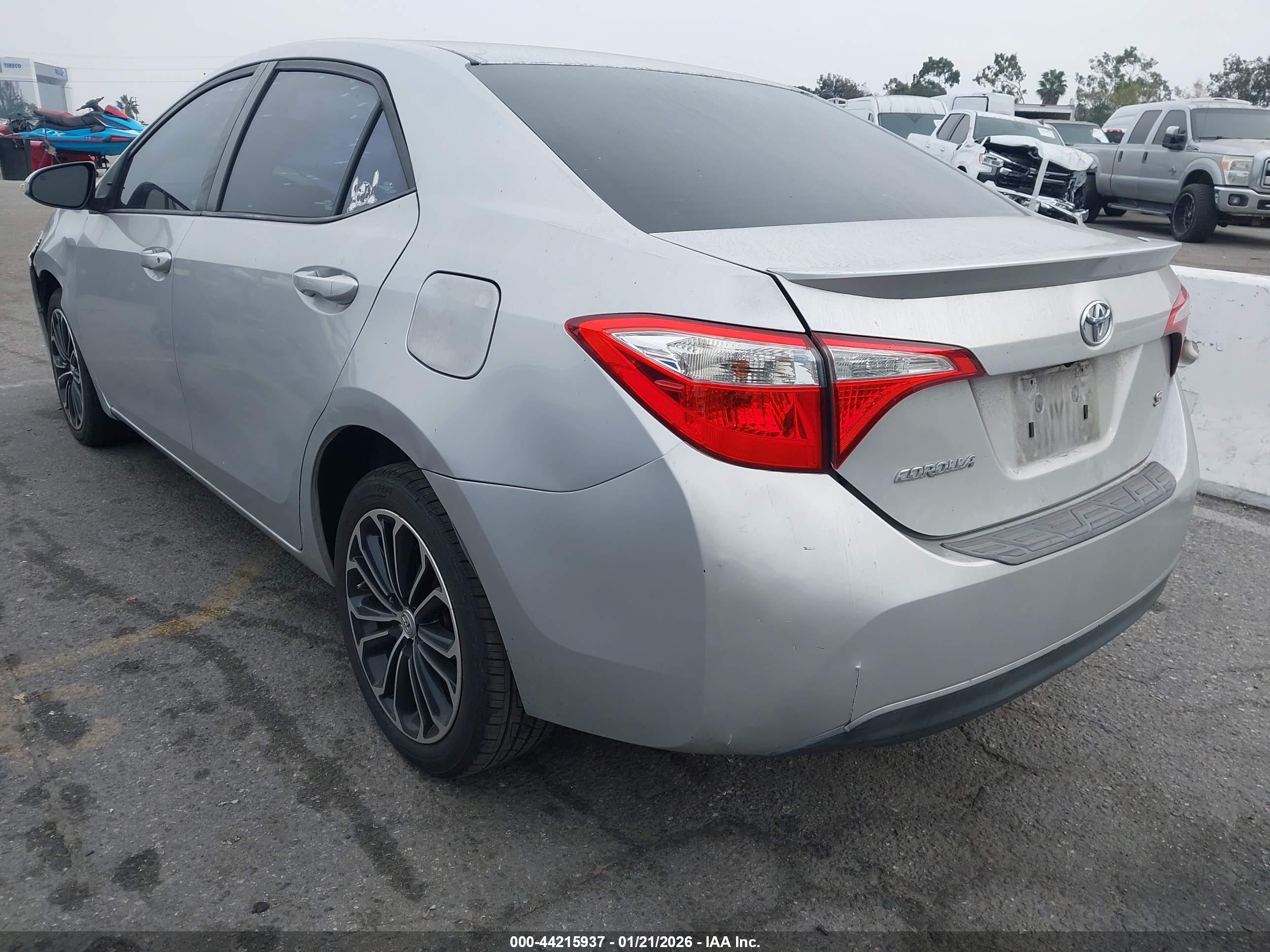 TOYOTA COROLLA image 3