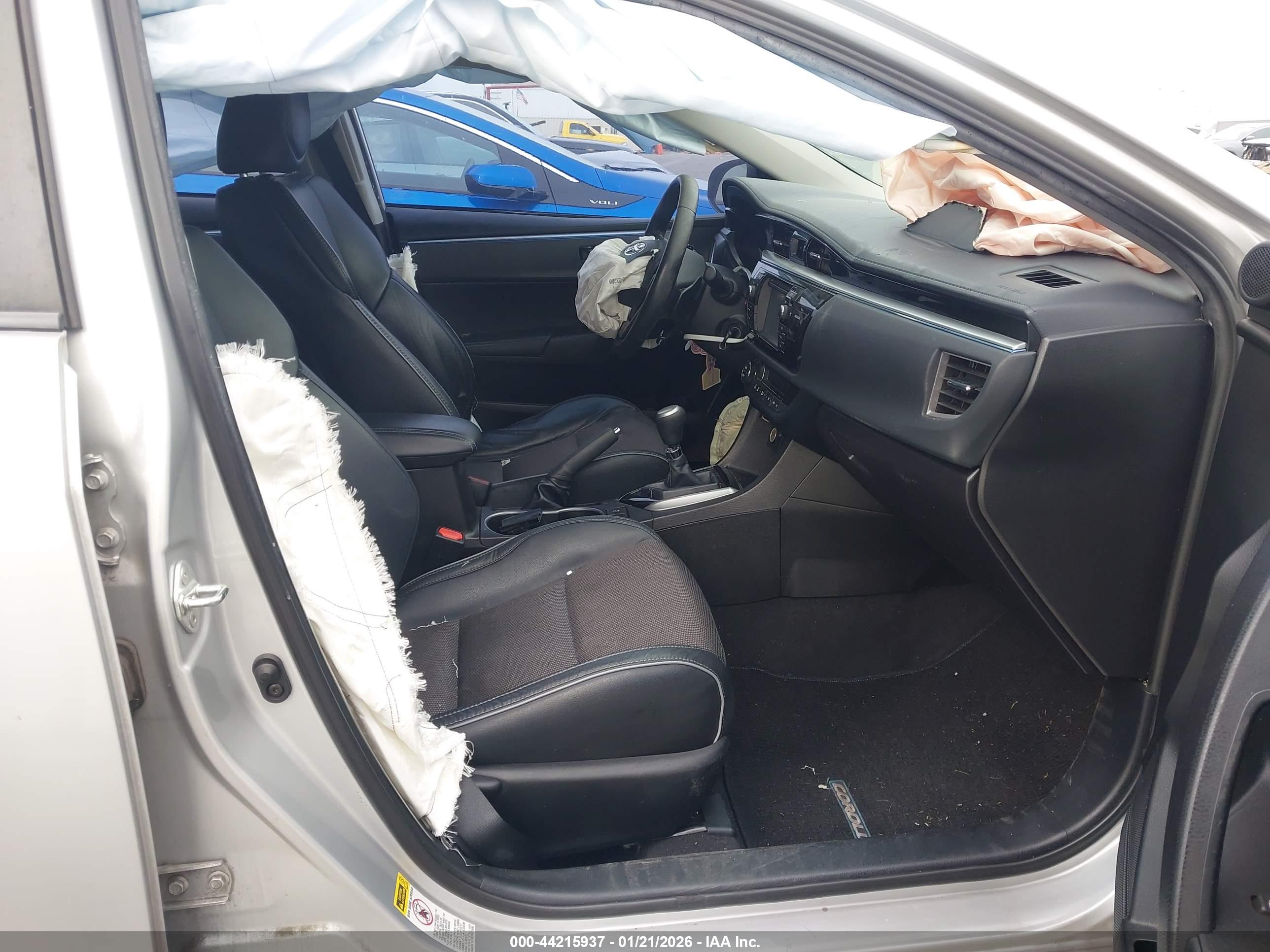 TOYOTA COROLLA image 5