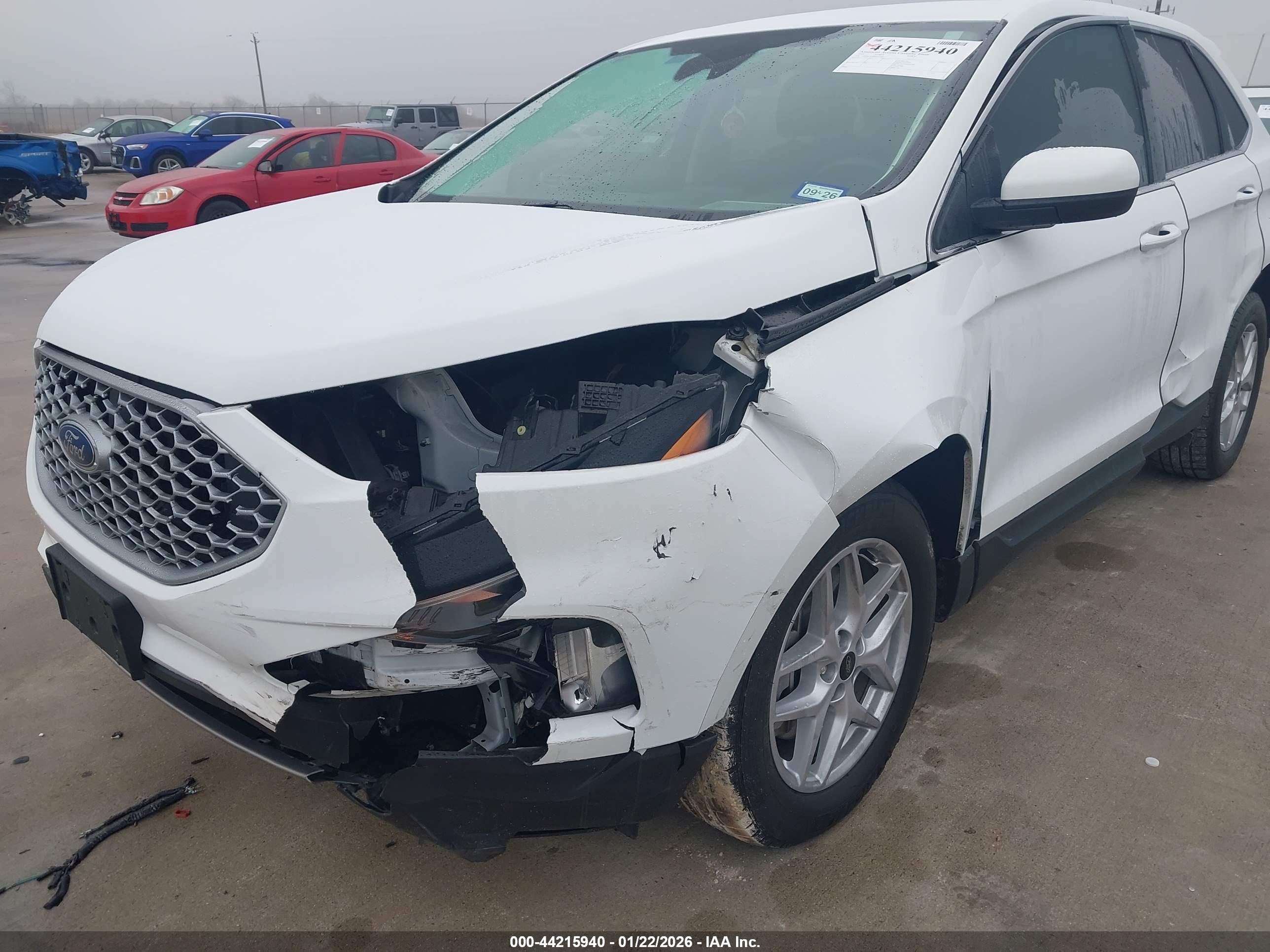 FORD EDGE image 6