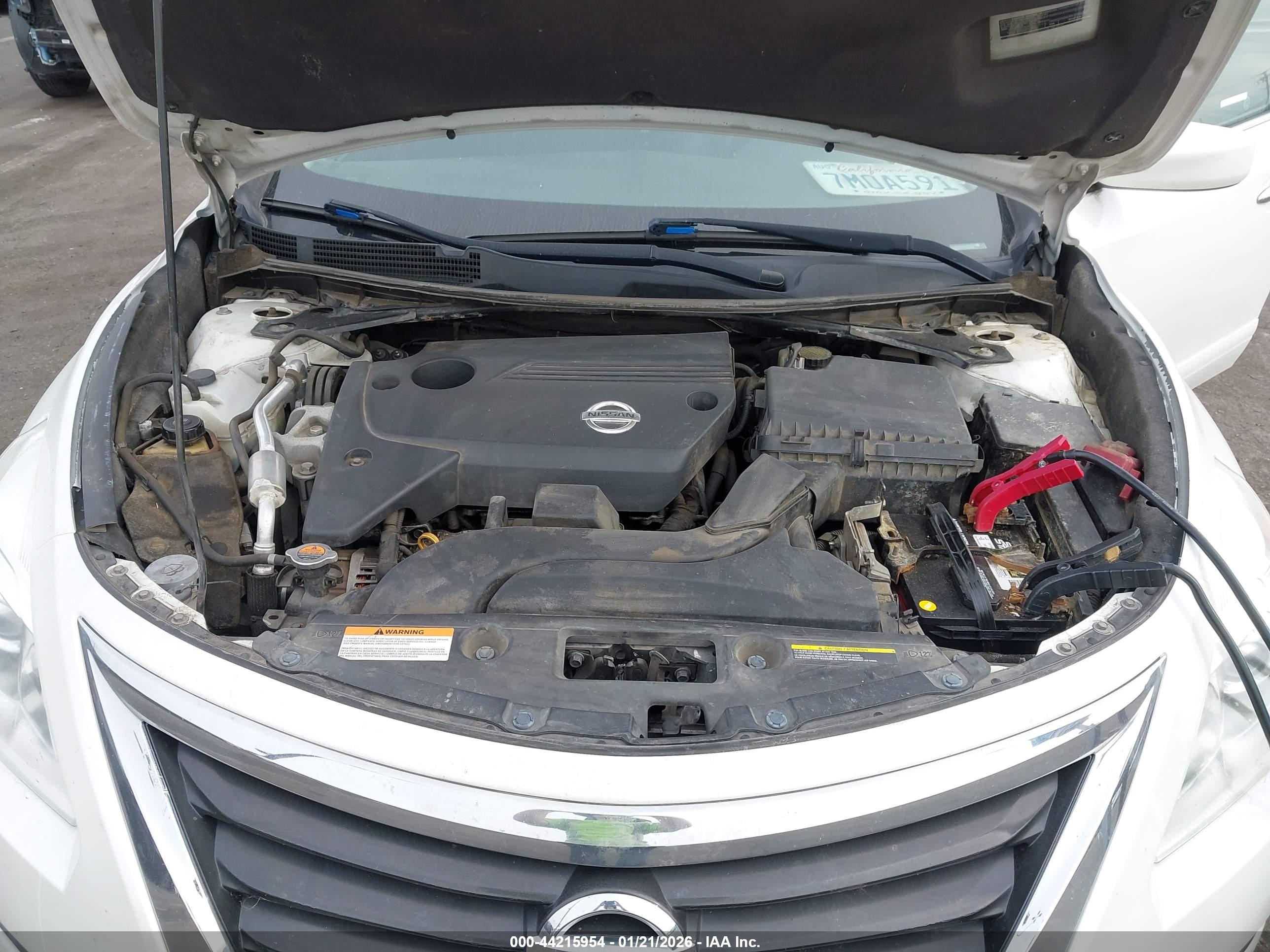 NISSAN ALTIMA image 10