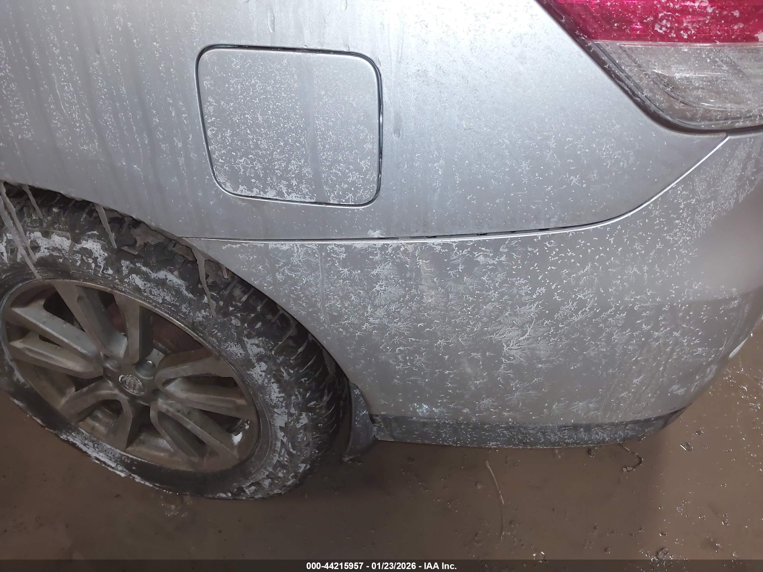 NISSAN PATHFINDER image 6