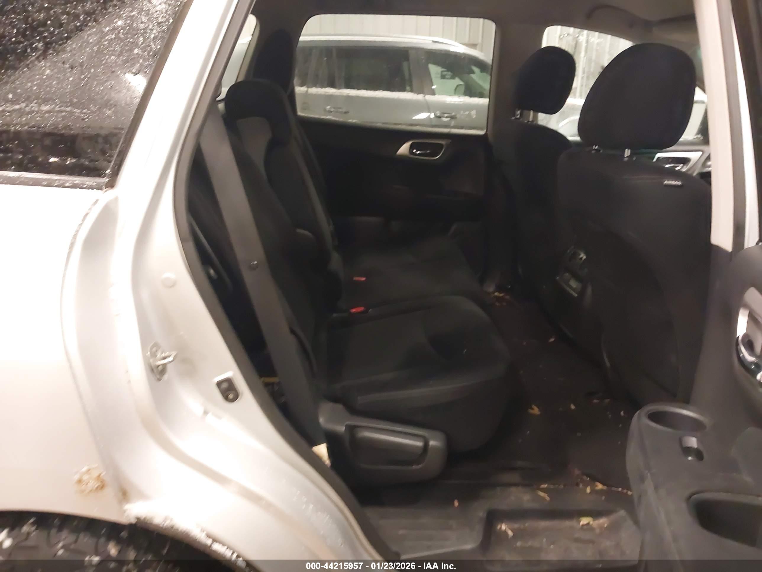 NISSAN PATHFINDER image 8