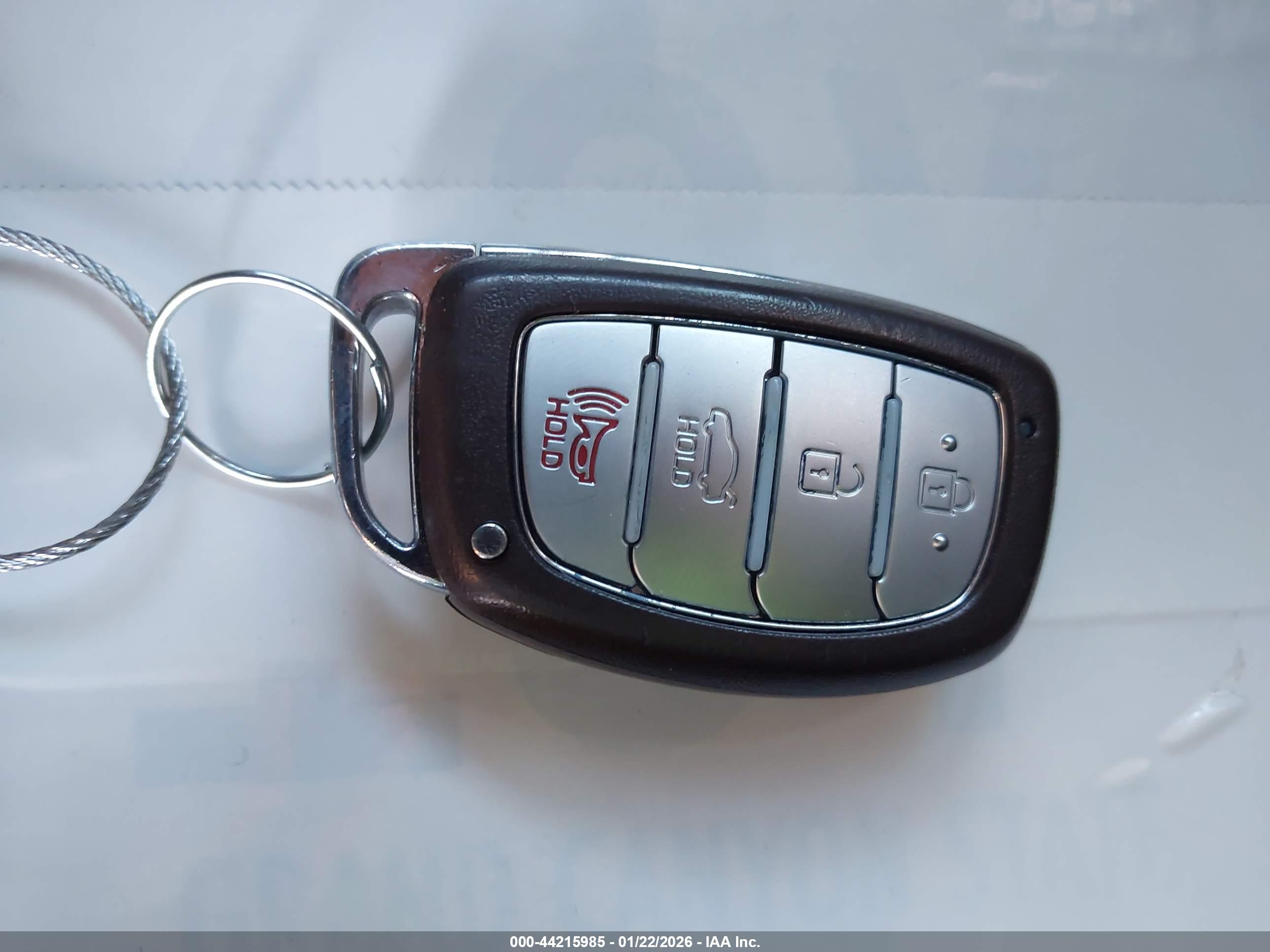 HYUNDAI SONATA image 11