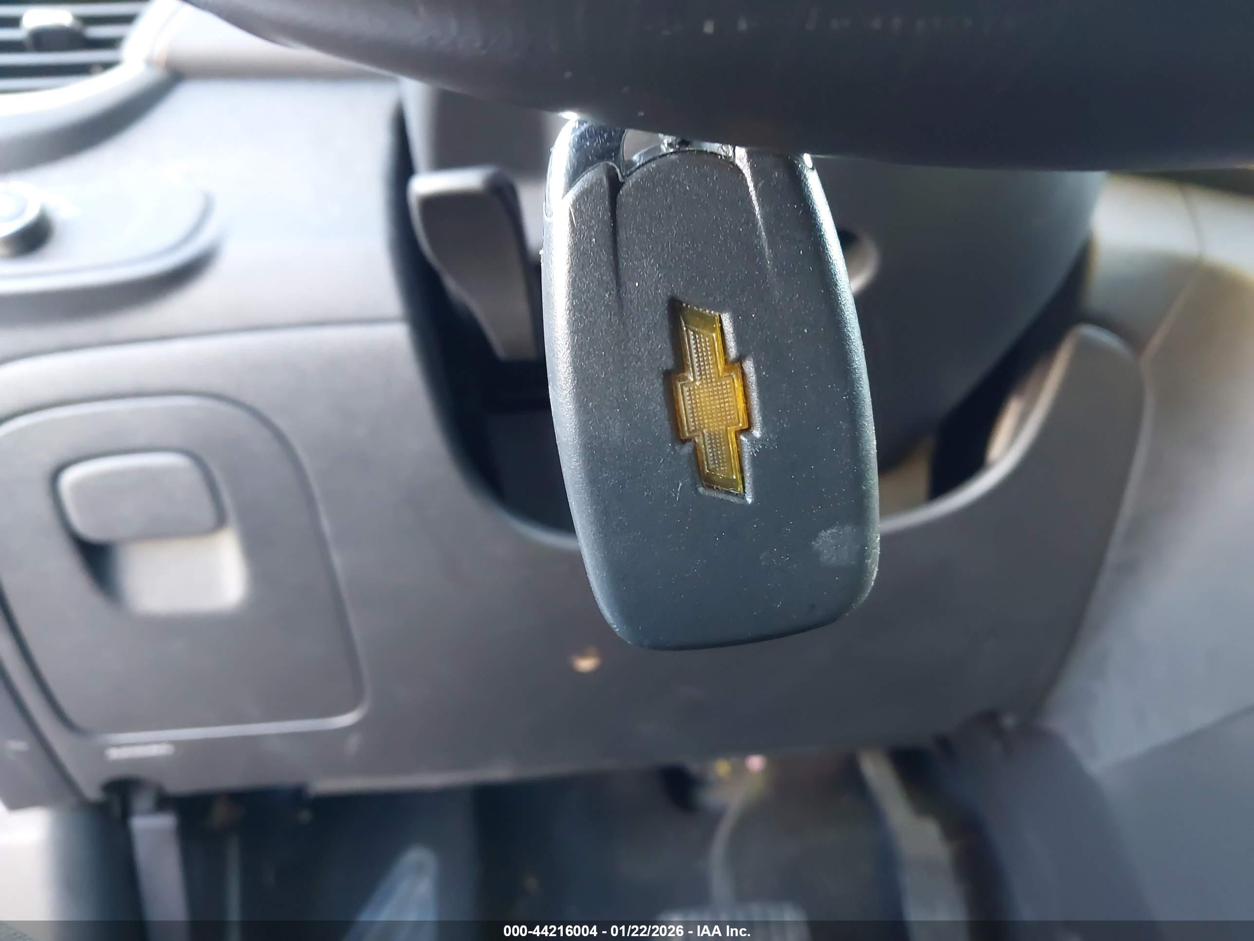 CHEVROLET TRAX image 11