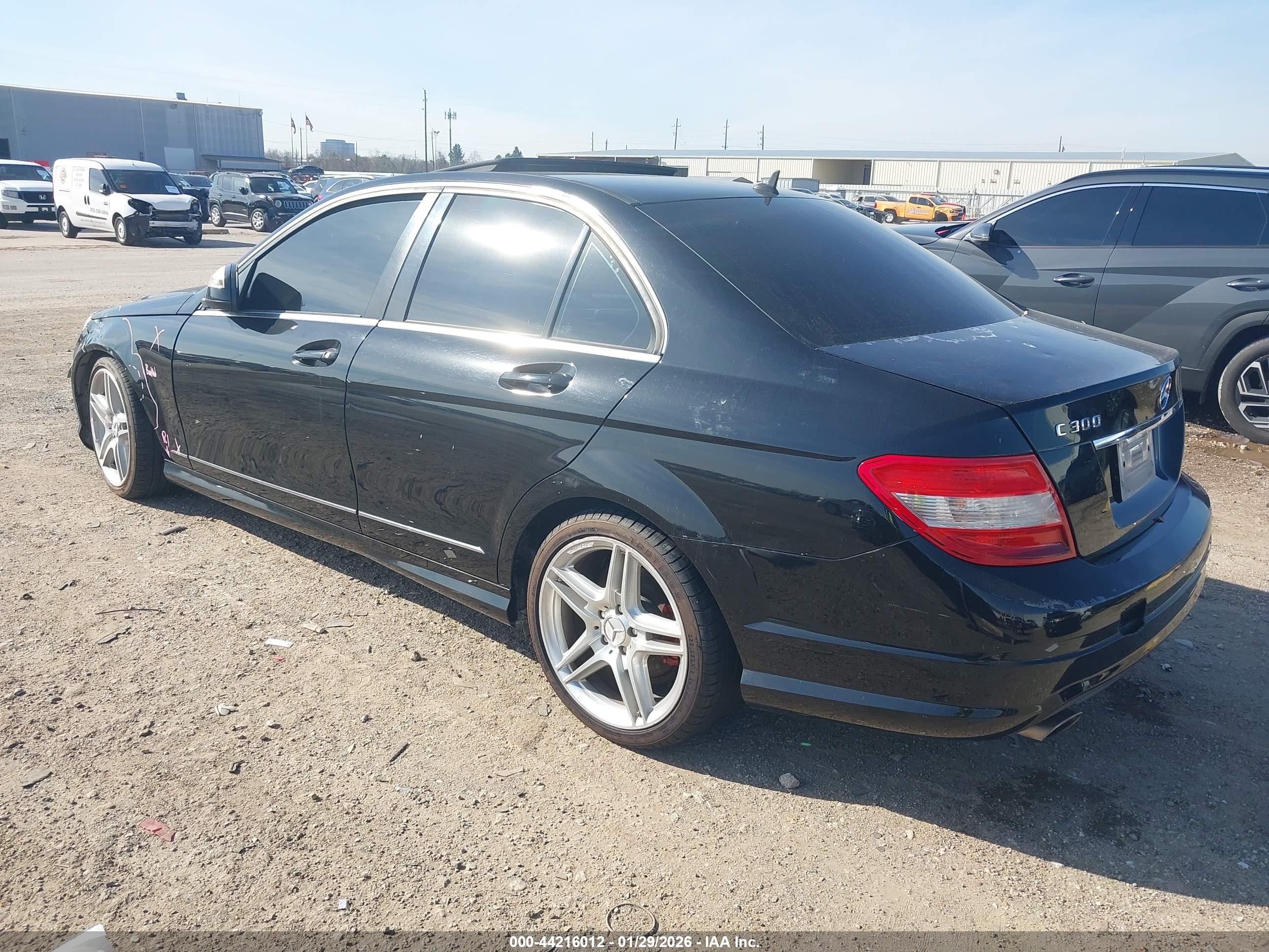 MERCEDES-BENZ C image 3