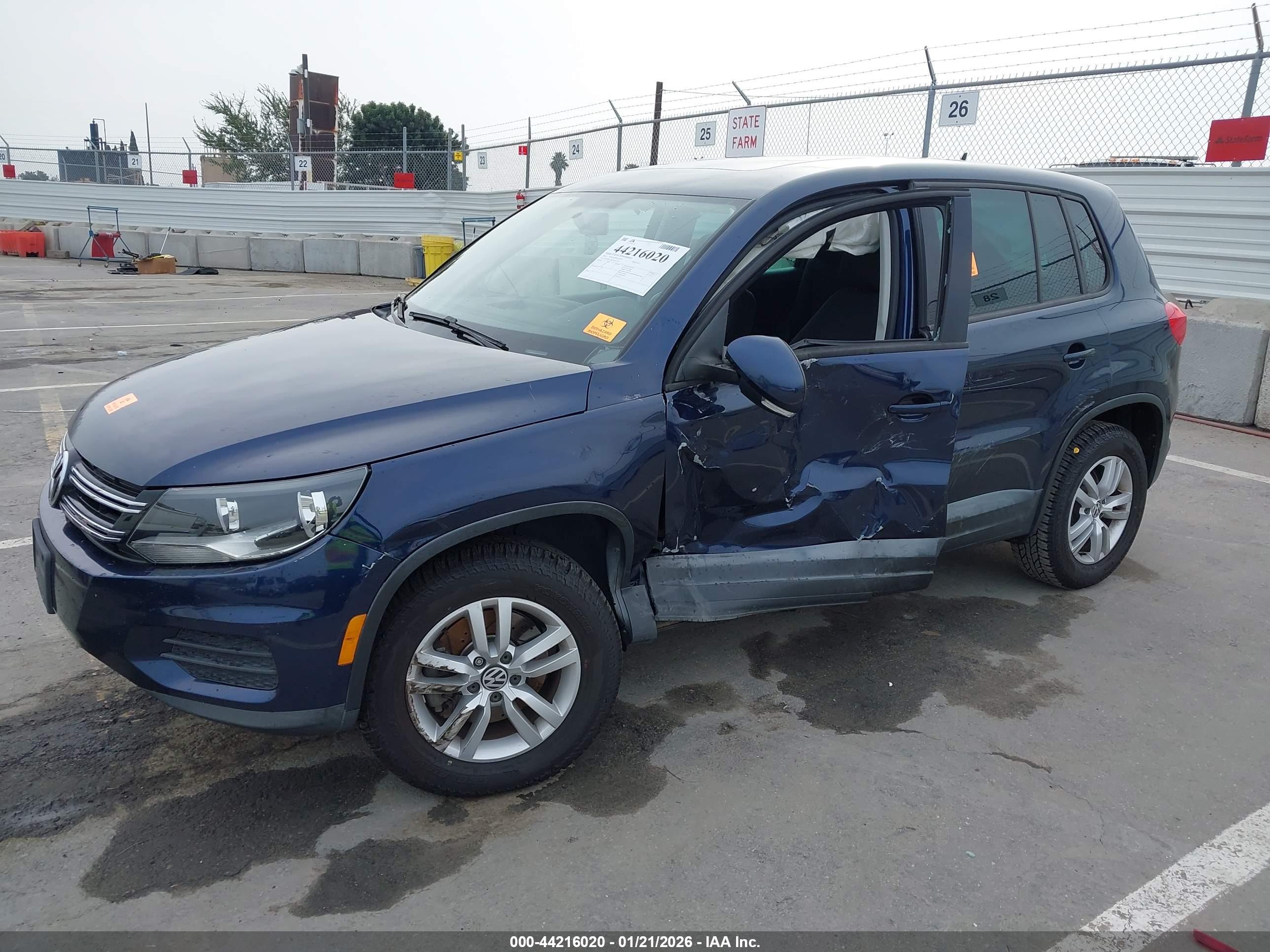 VOLKSWAGEN TIGUAN image 6