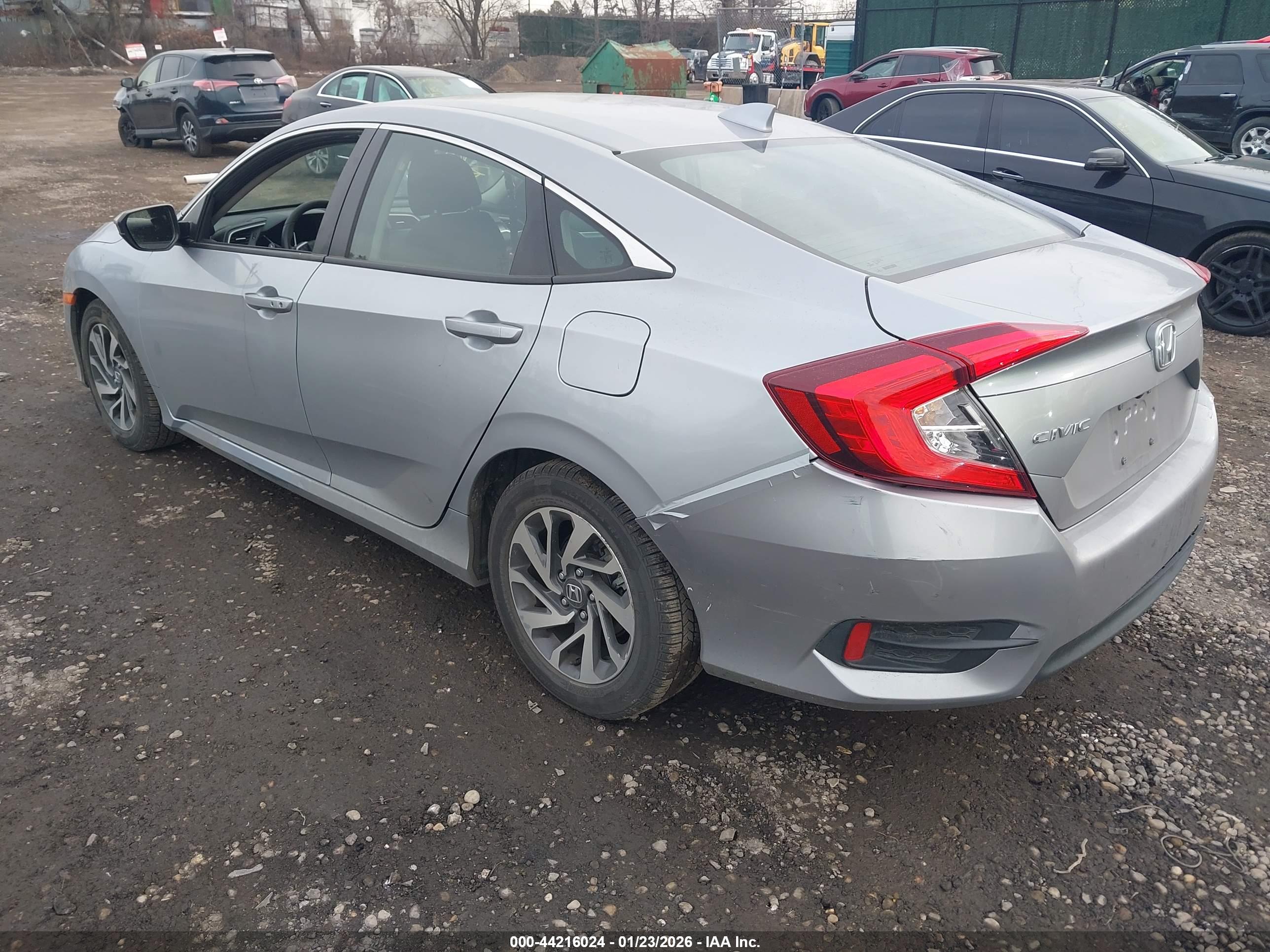 HONDA CIVIC image 3