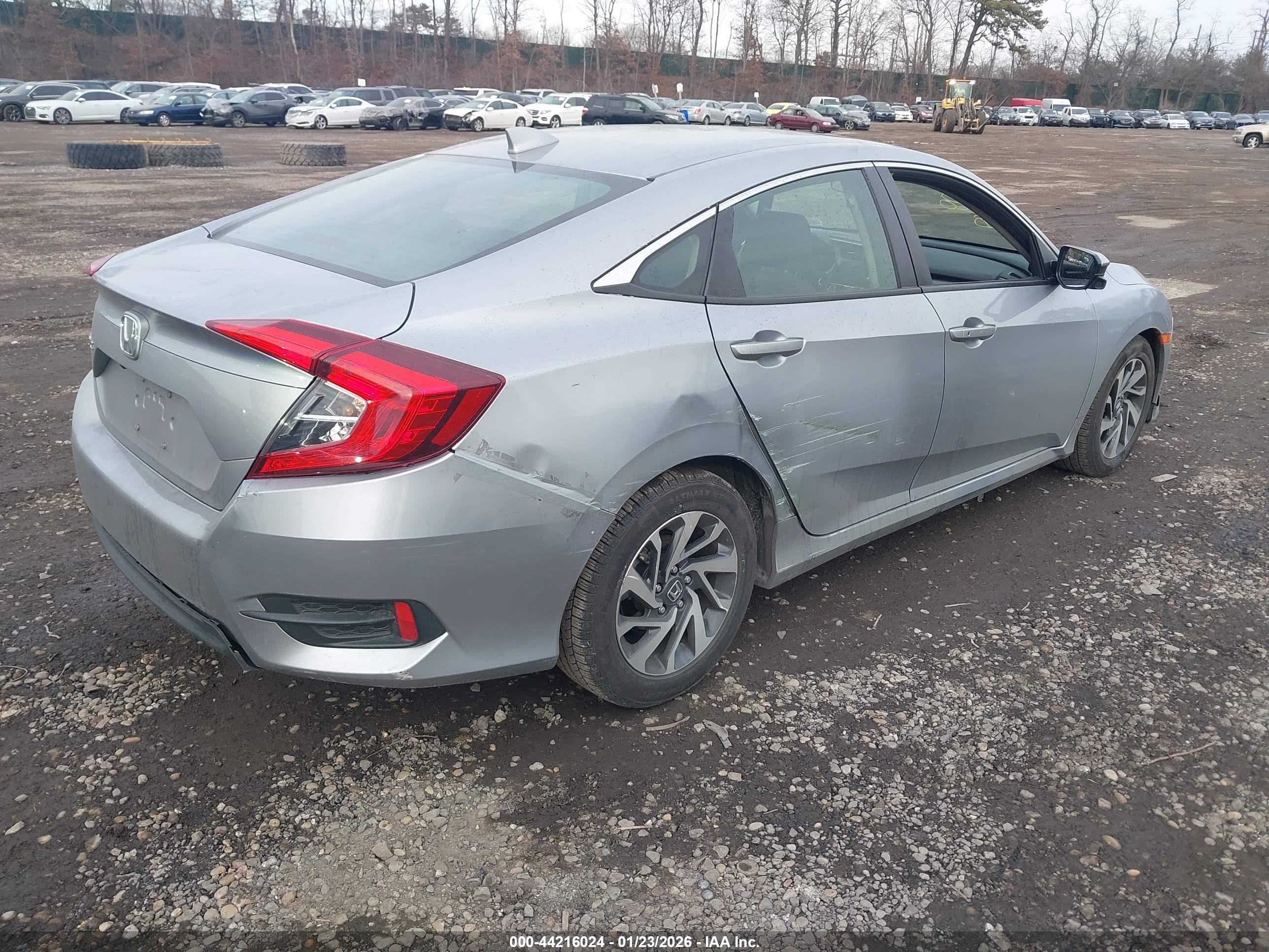 HONDA CIVIC image 4