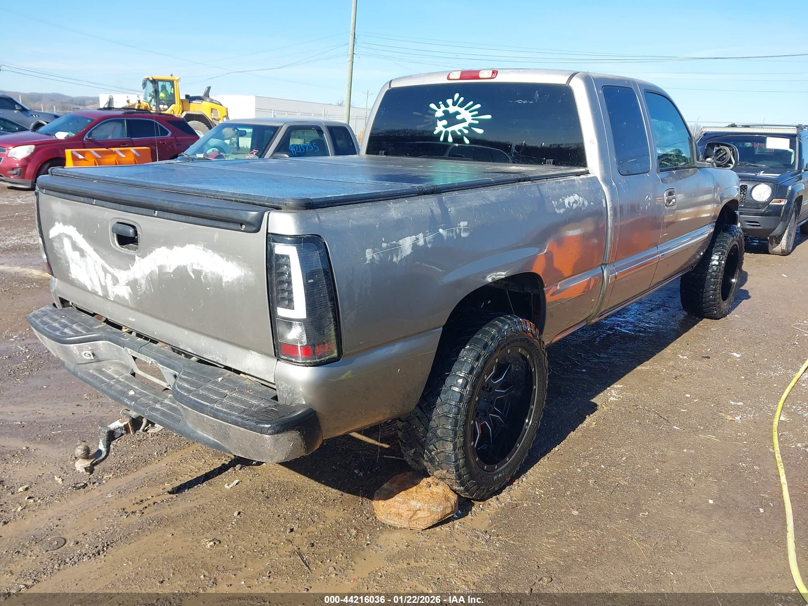 GMC SIERRA image 4