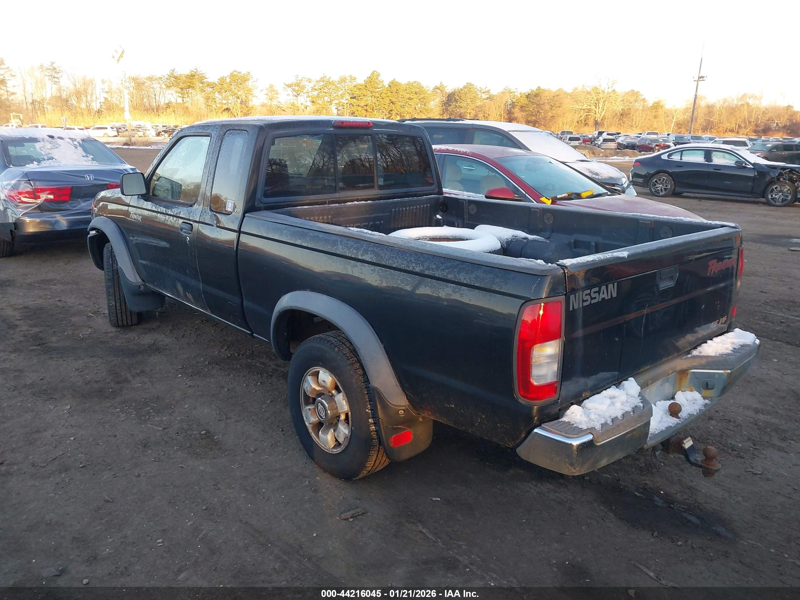 NISSAN FRONTIER image 3