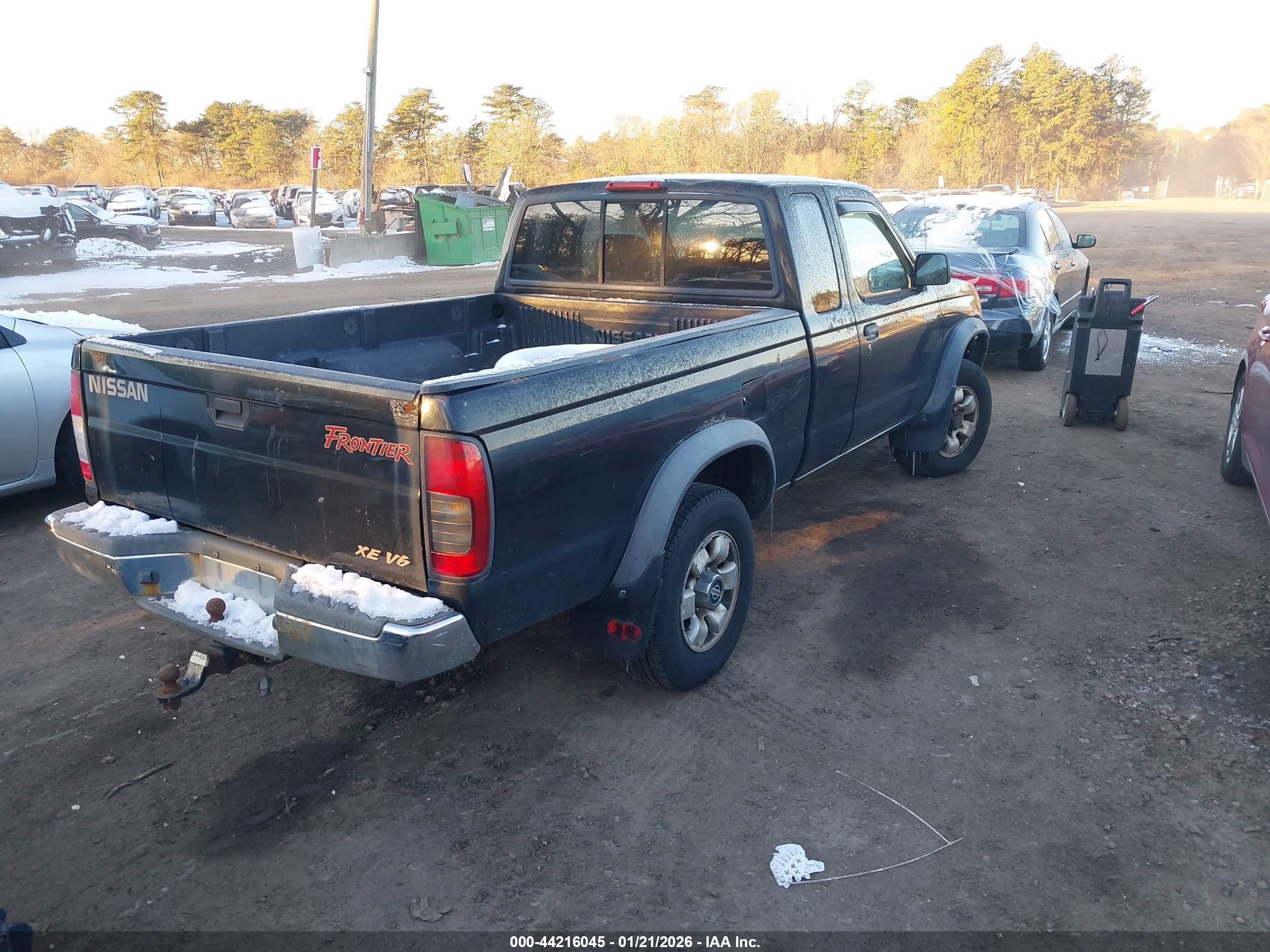 NISSAN FRONTIER image 4