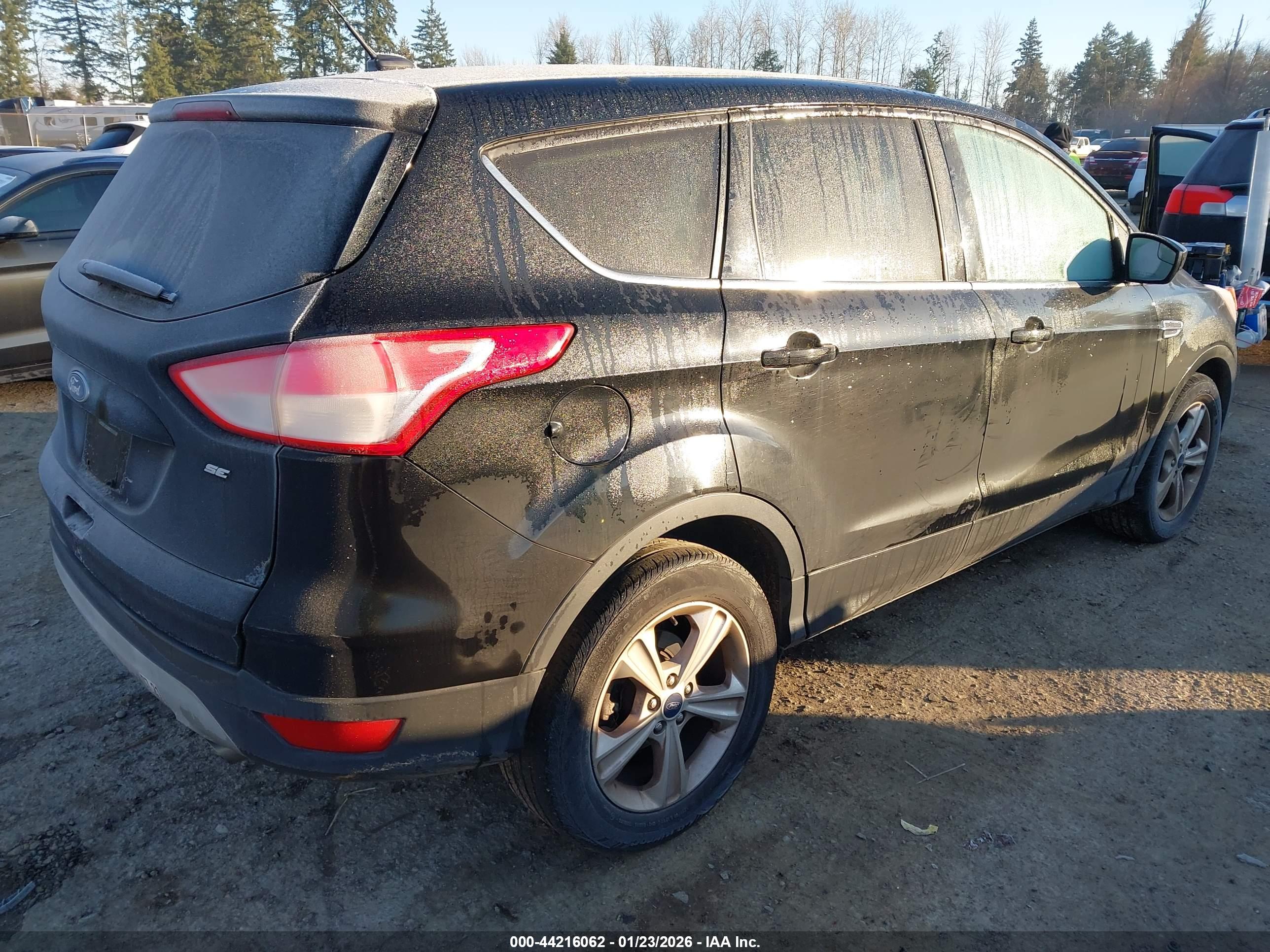 FORD ESCAPE image 4