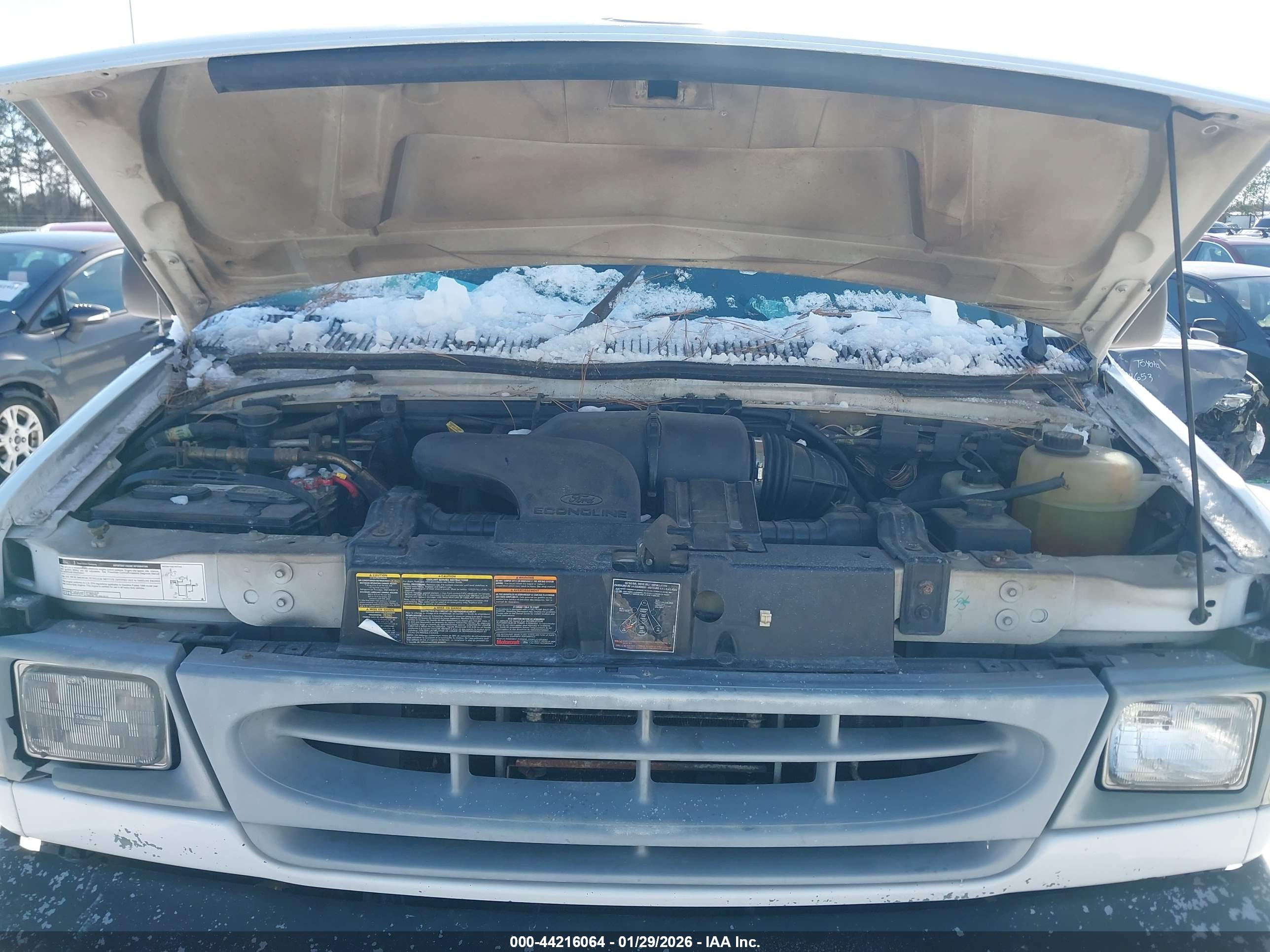 FORD E-350 image 10