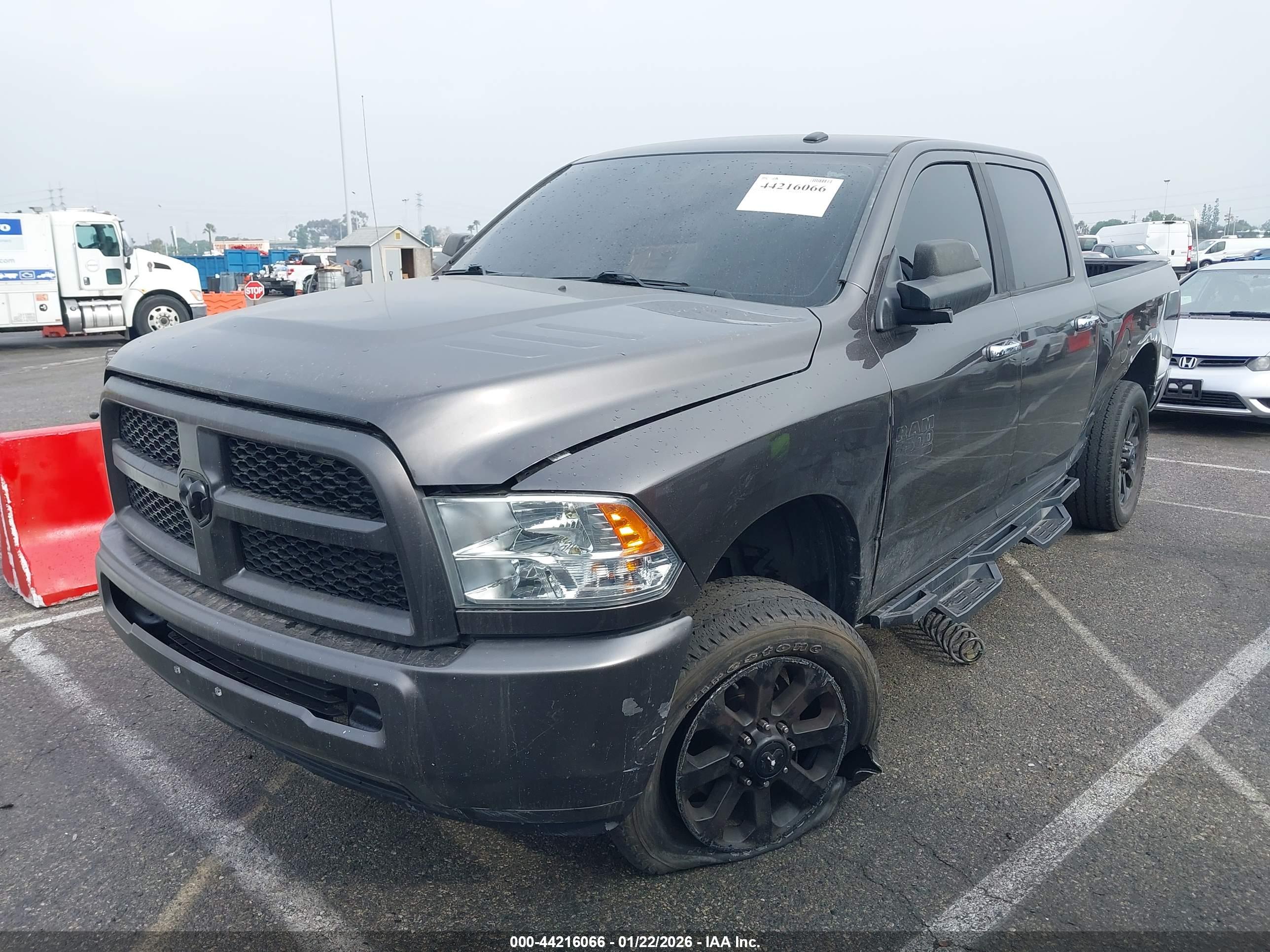 RAM 2500 image 2