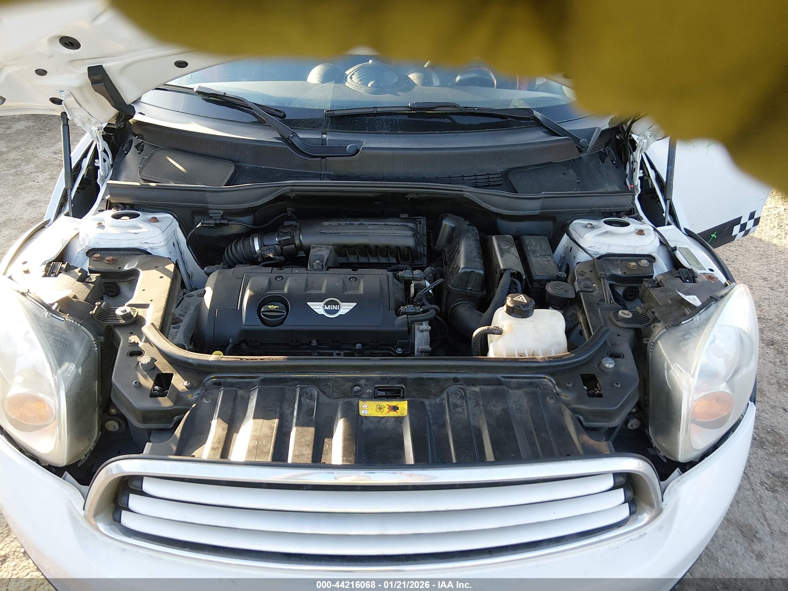 MINI COUNTRYMAN image 10