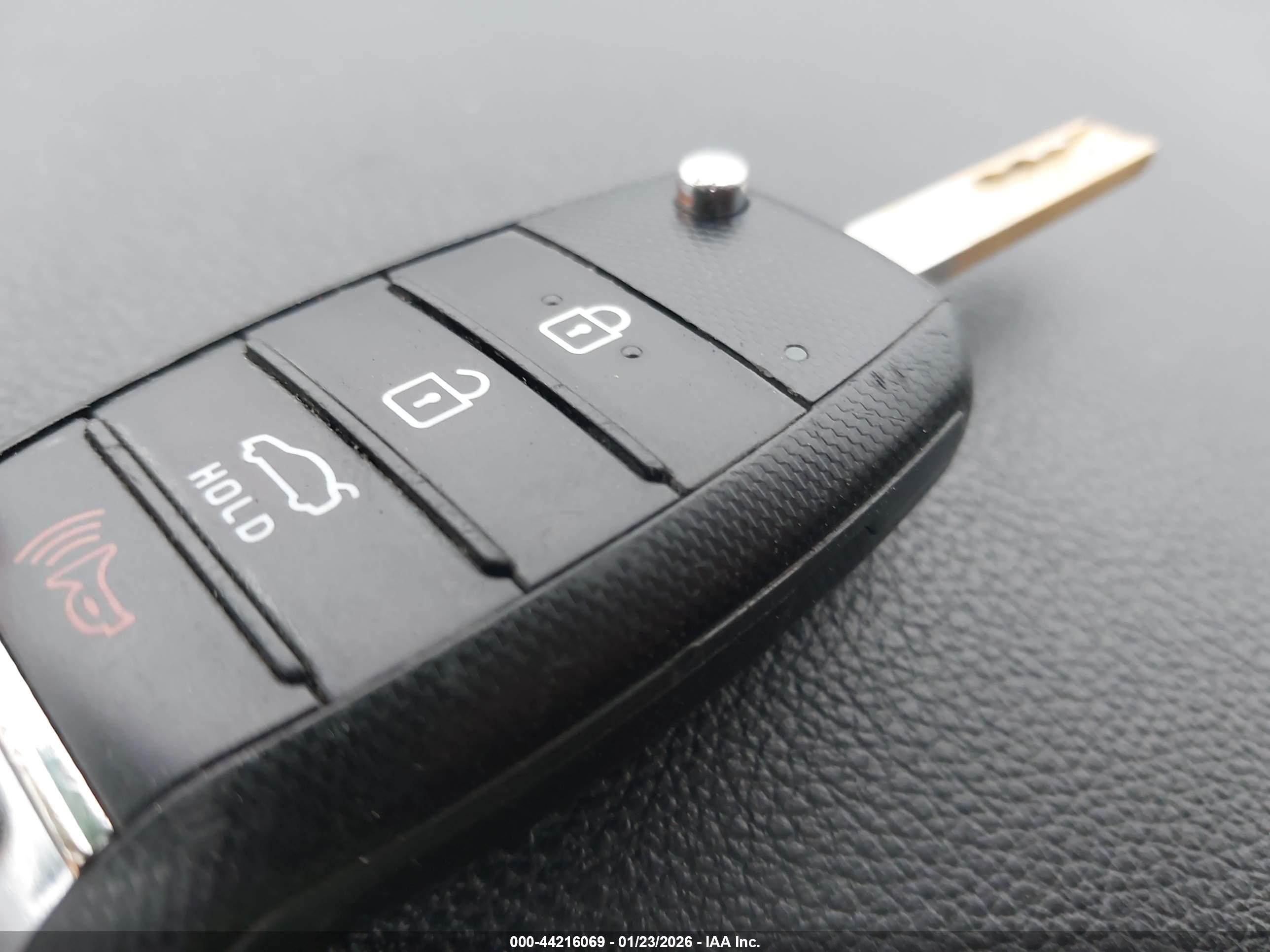 KIA OPTIMA image 11