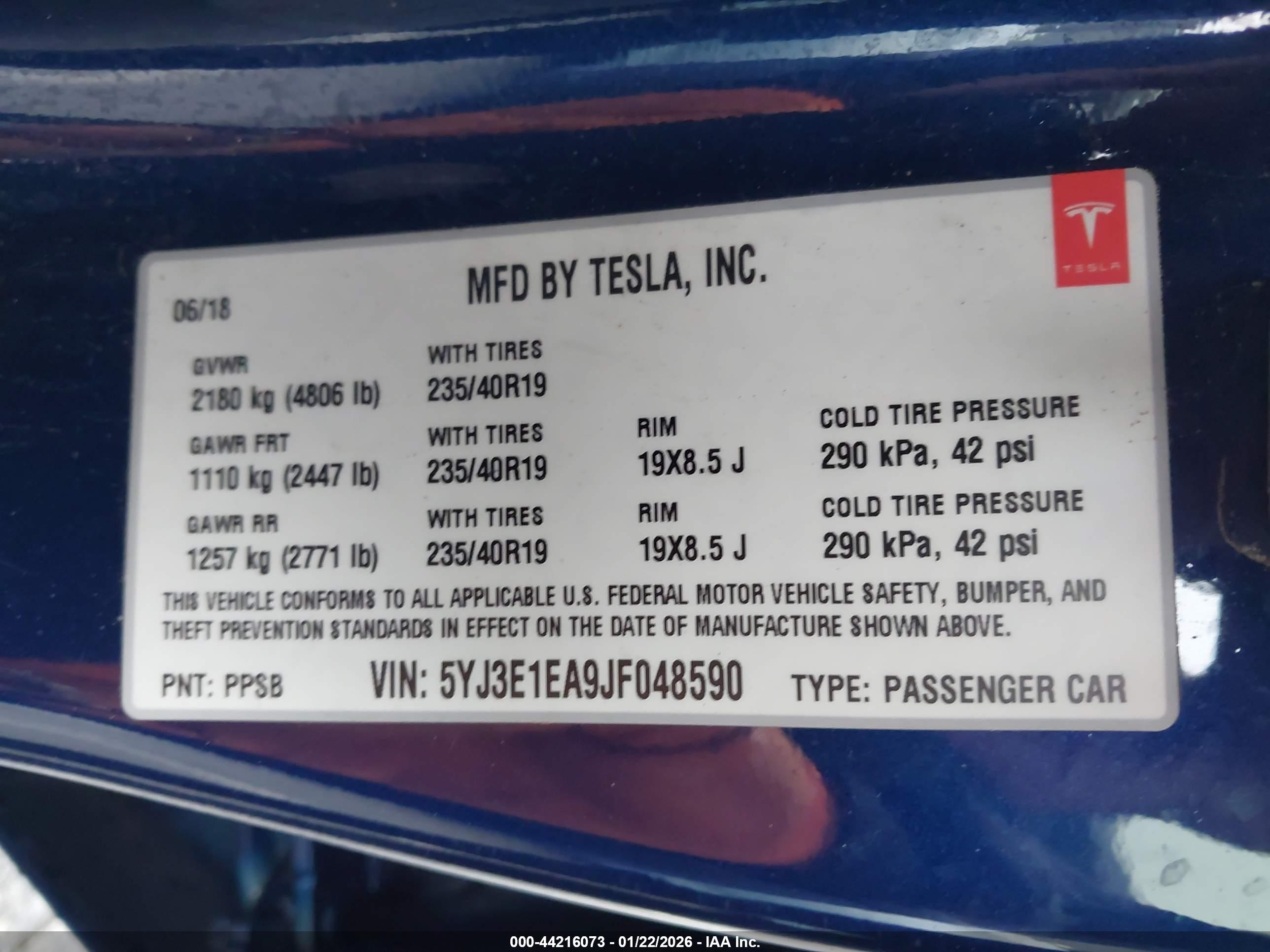 TESLA MODEL image 9