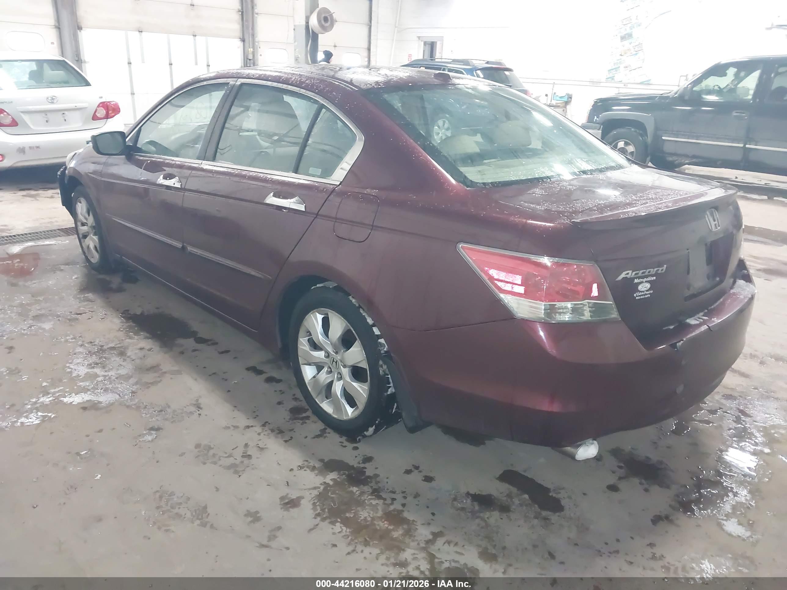 HONDA ACCORD image 3