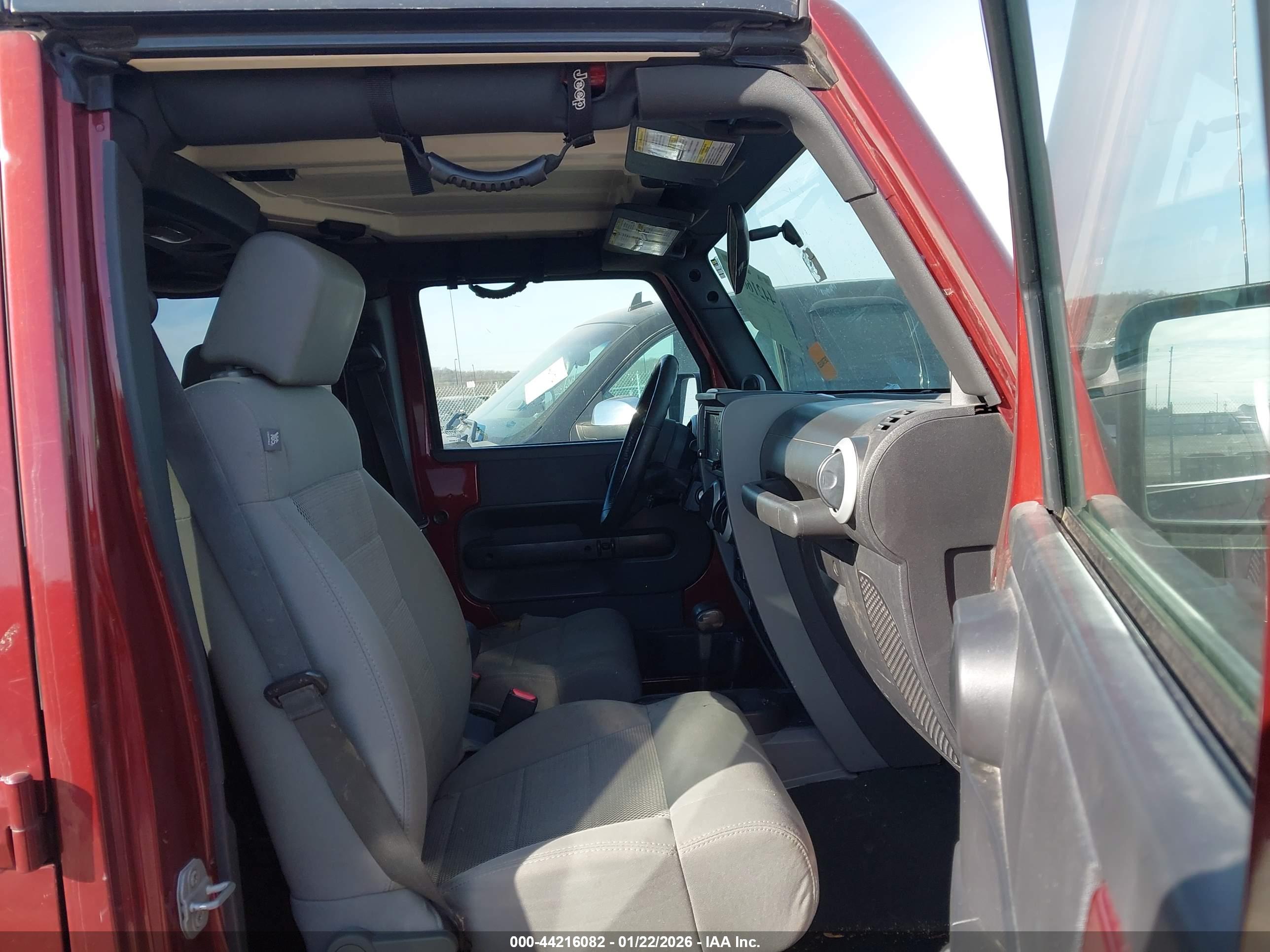 JEEP WRANGLER image 5