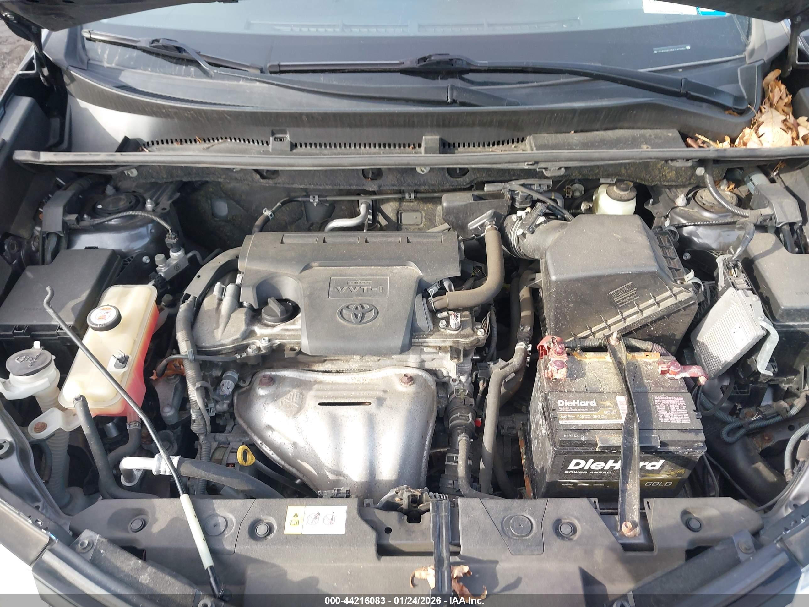 TOYOTA RAV4 image 10