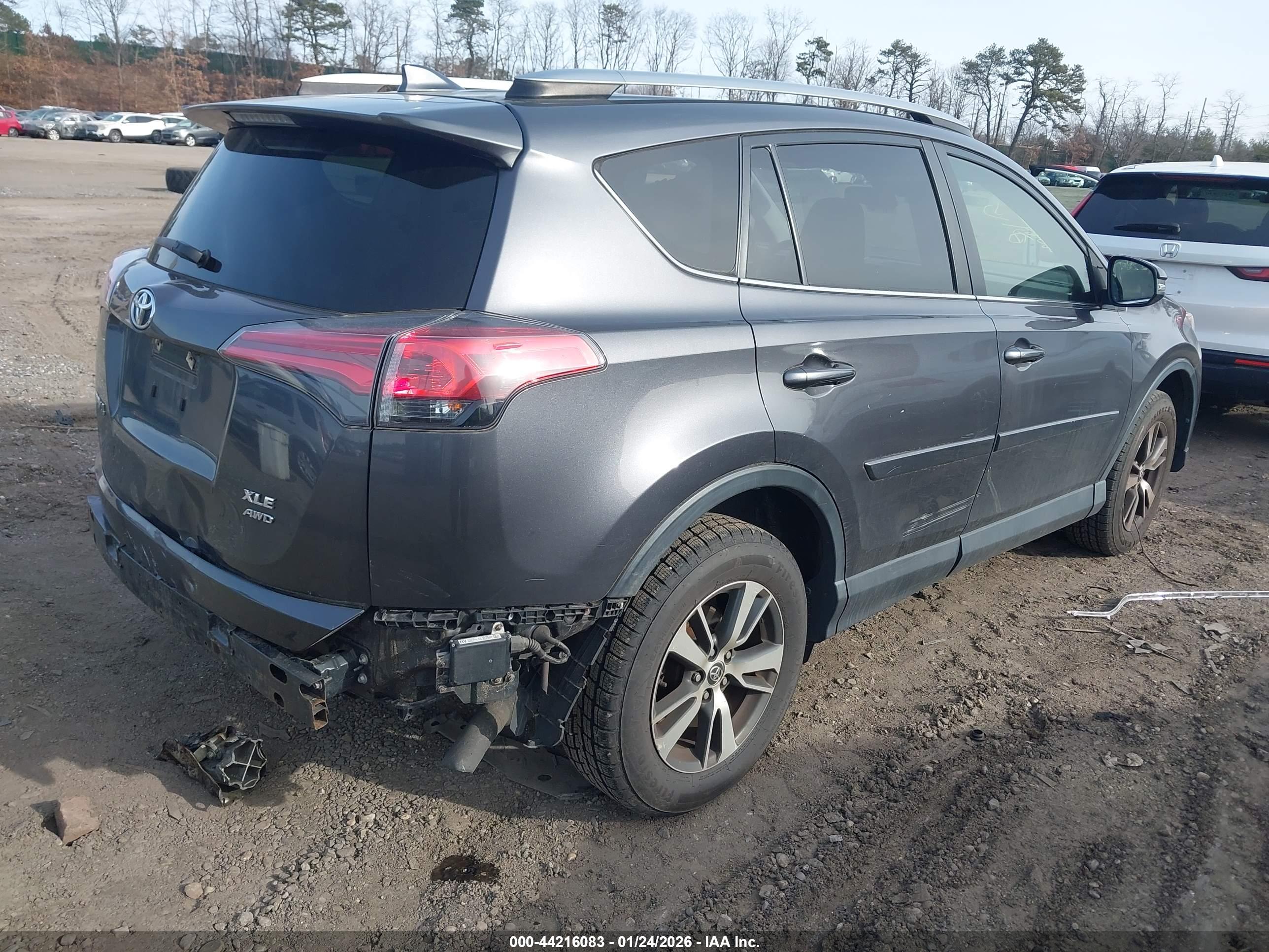 TOYOTA RAV4 image 4