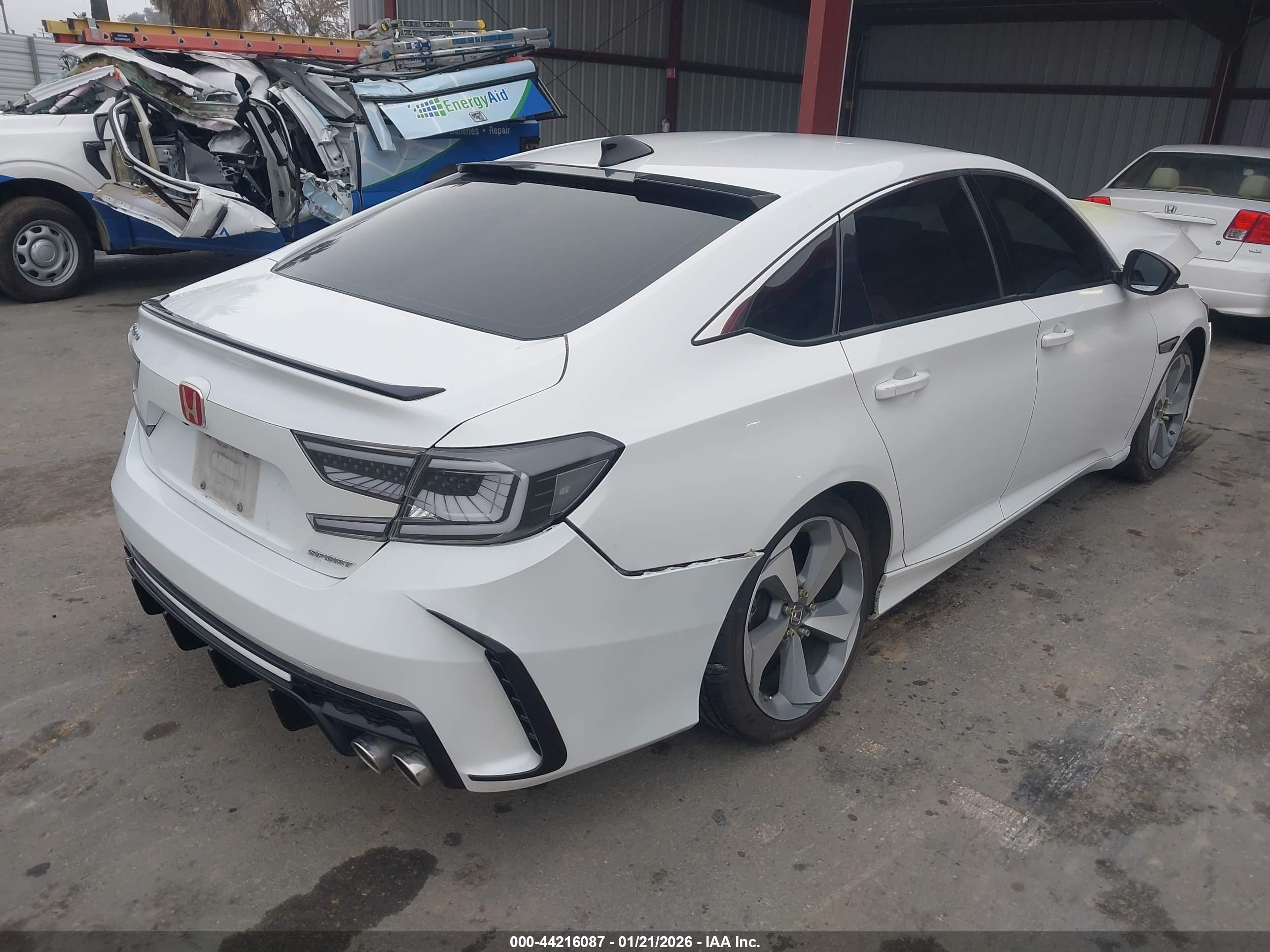 HONDA ACCORD image 4