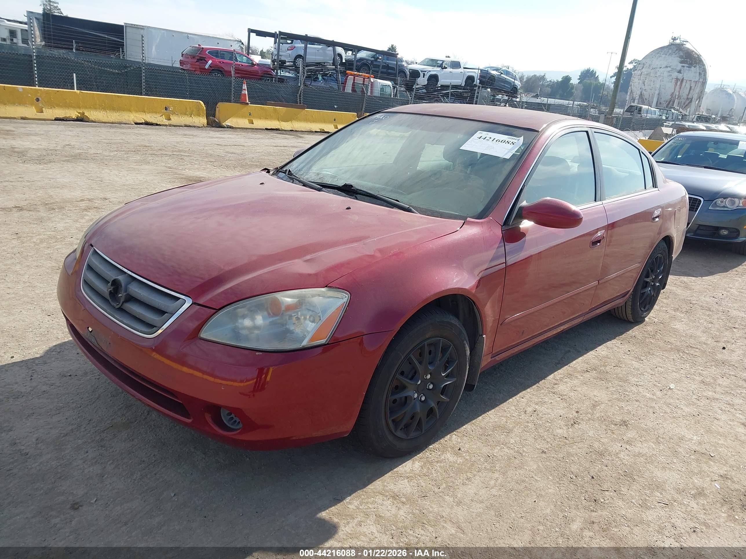 NISSAN ALTIMA image 2