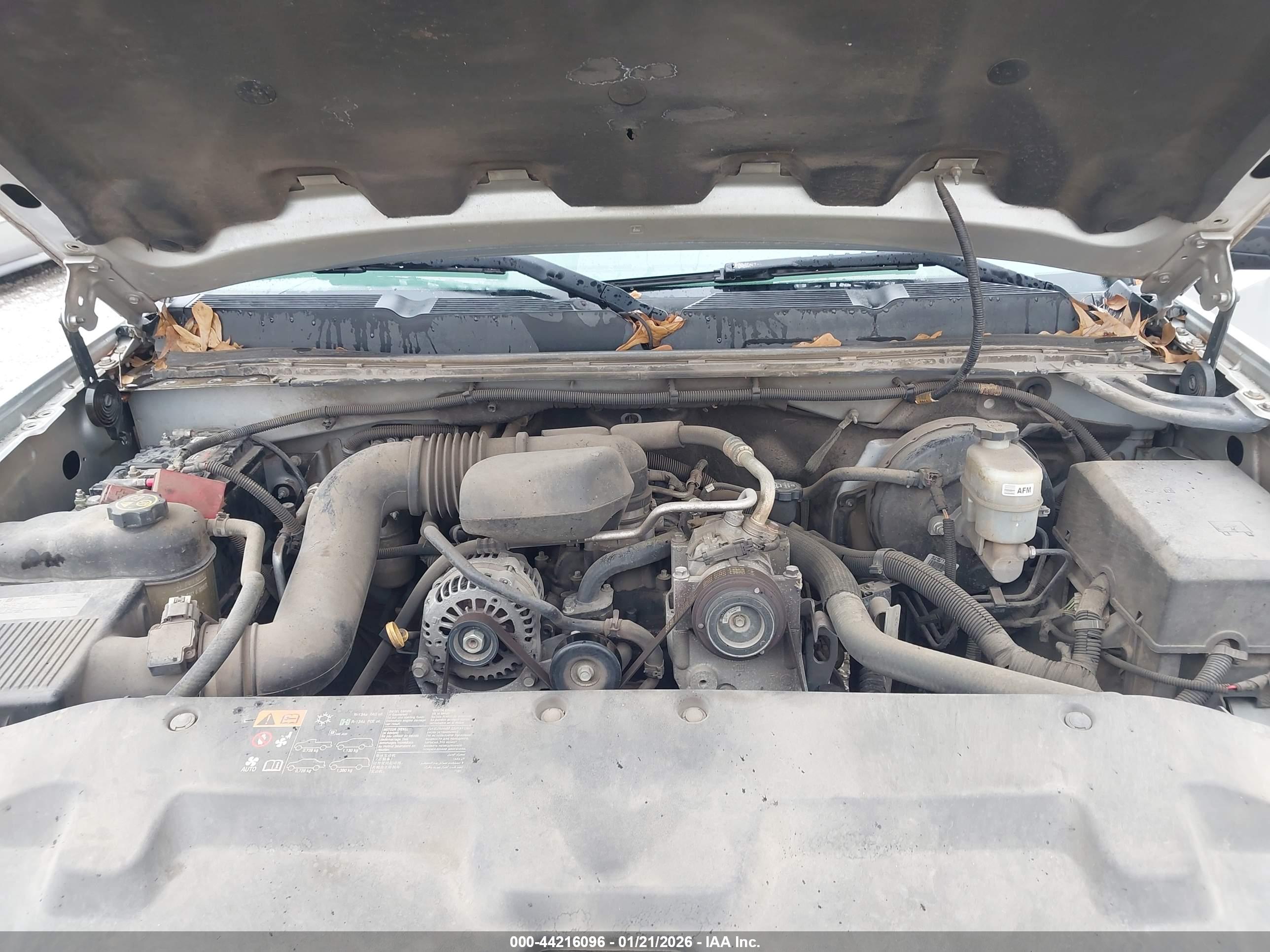 CHEVROLET SILVERADO image 10