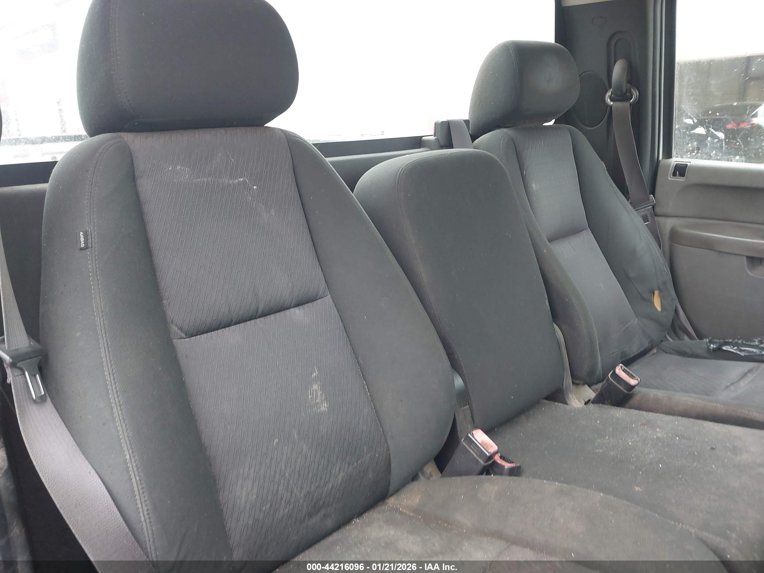 CHEVROLET SILVERADO image 8
