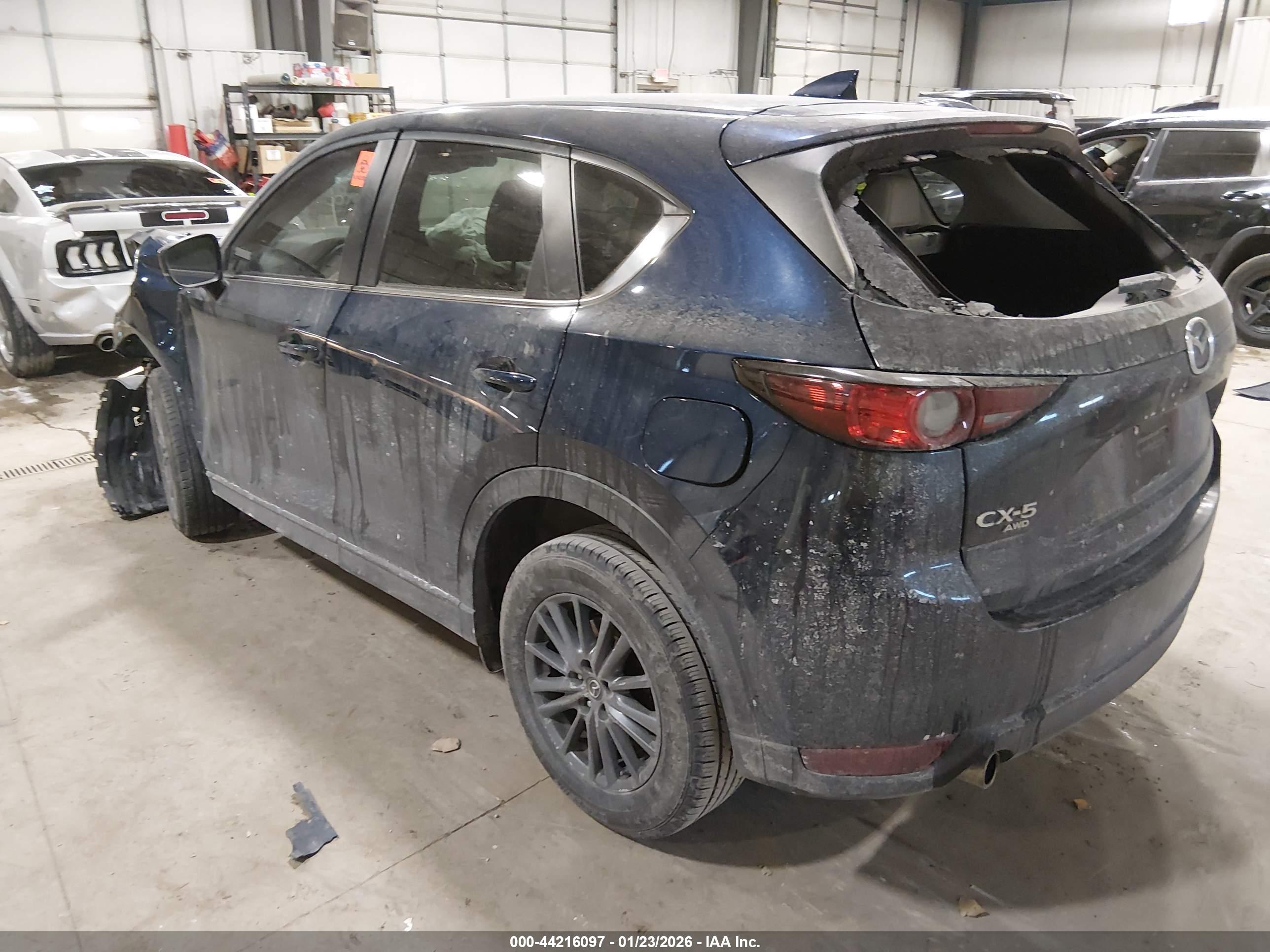 MAZDA CX-5 image 3