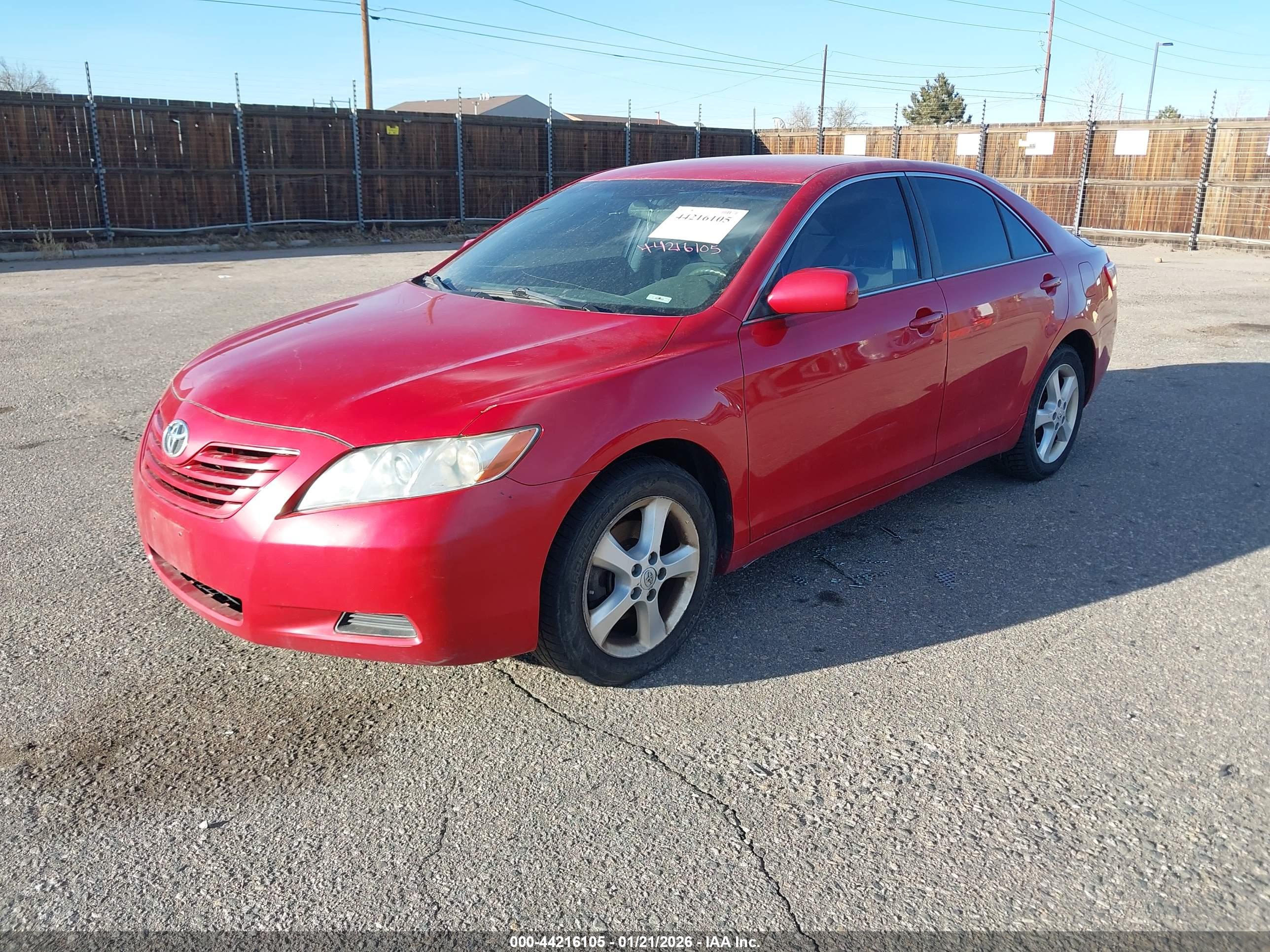 TOYOTA CAMRY image 2