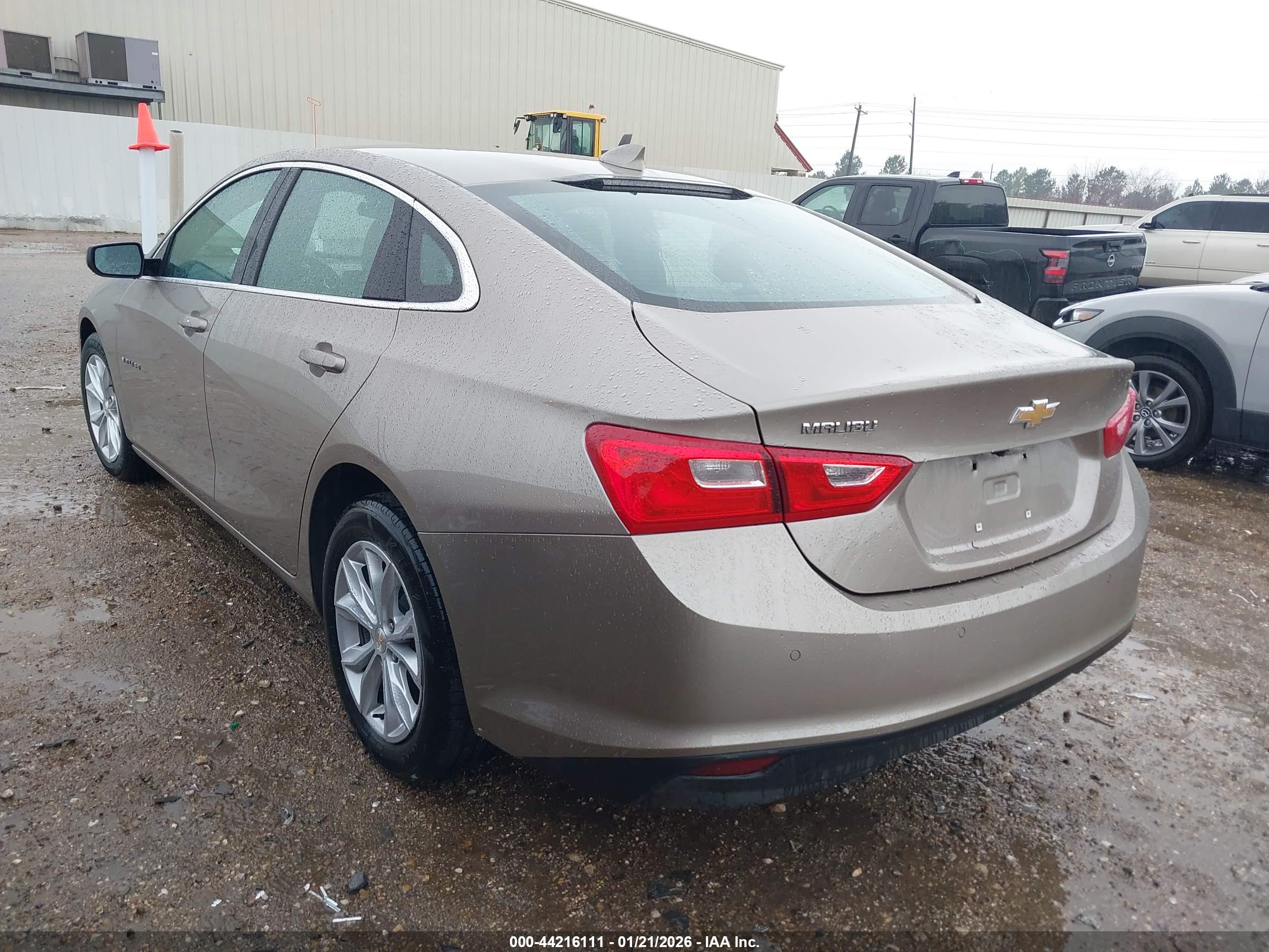 CHEVROLET MALIBU image 3