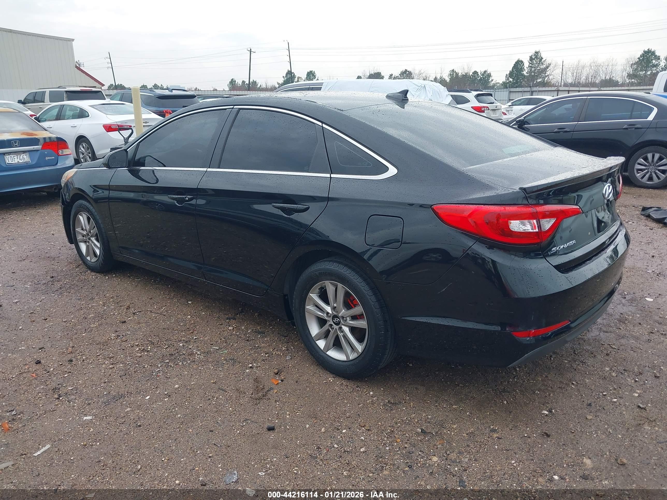 HYUNDAI SONATA image 3