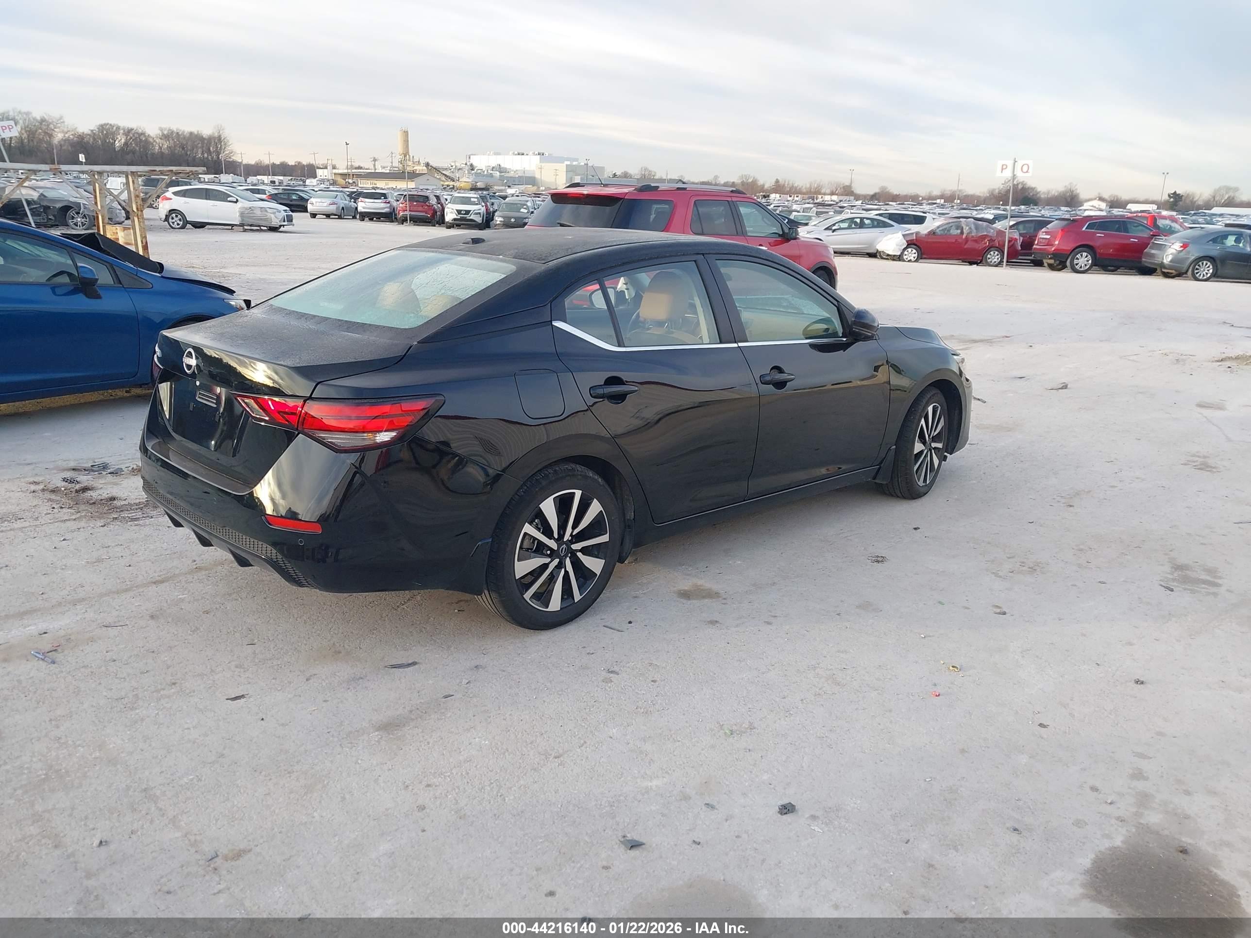 NISSAN SENTRA image 4
