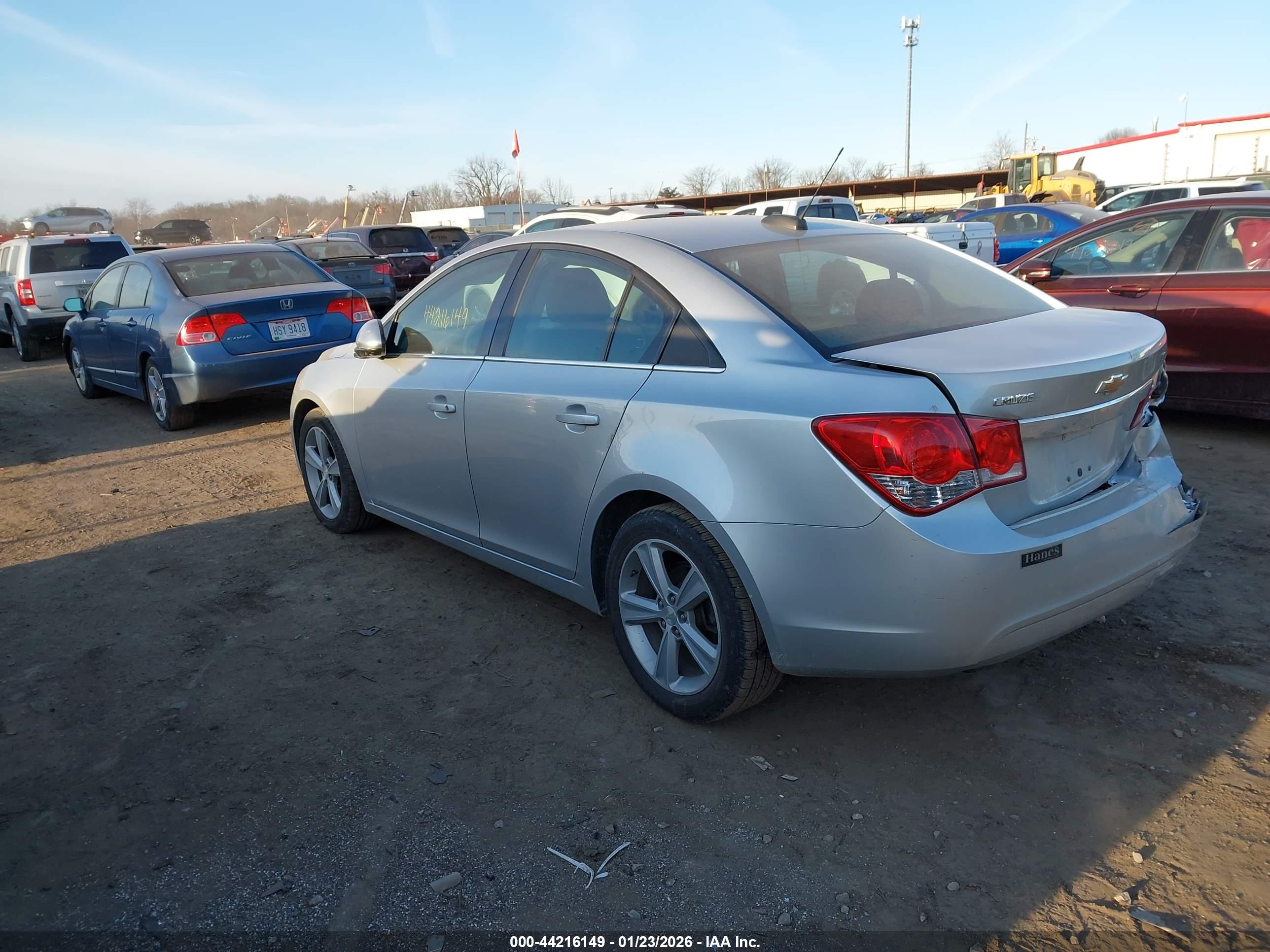 CHEVROLET CRUZE image 3
