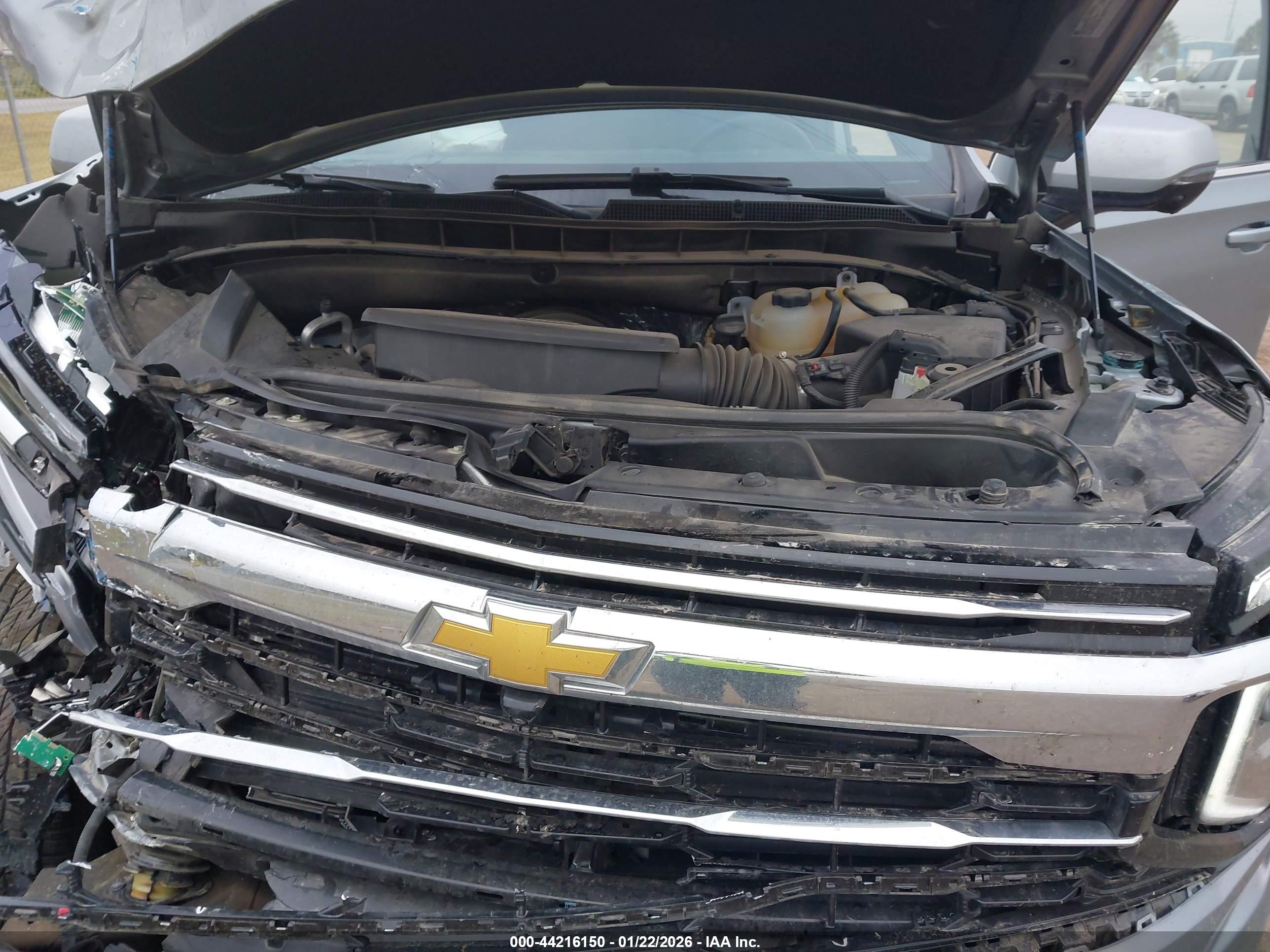 CHEVROLET TAHOE image 10