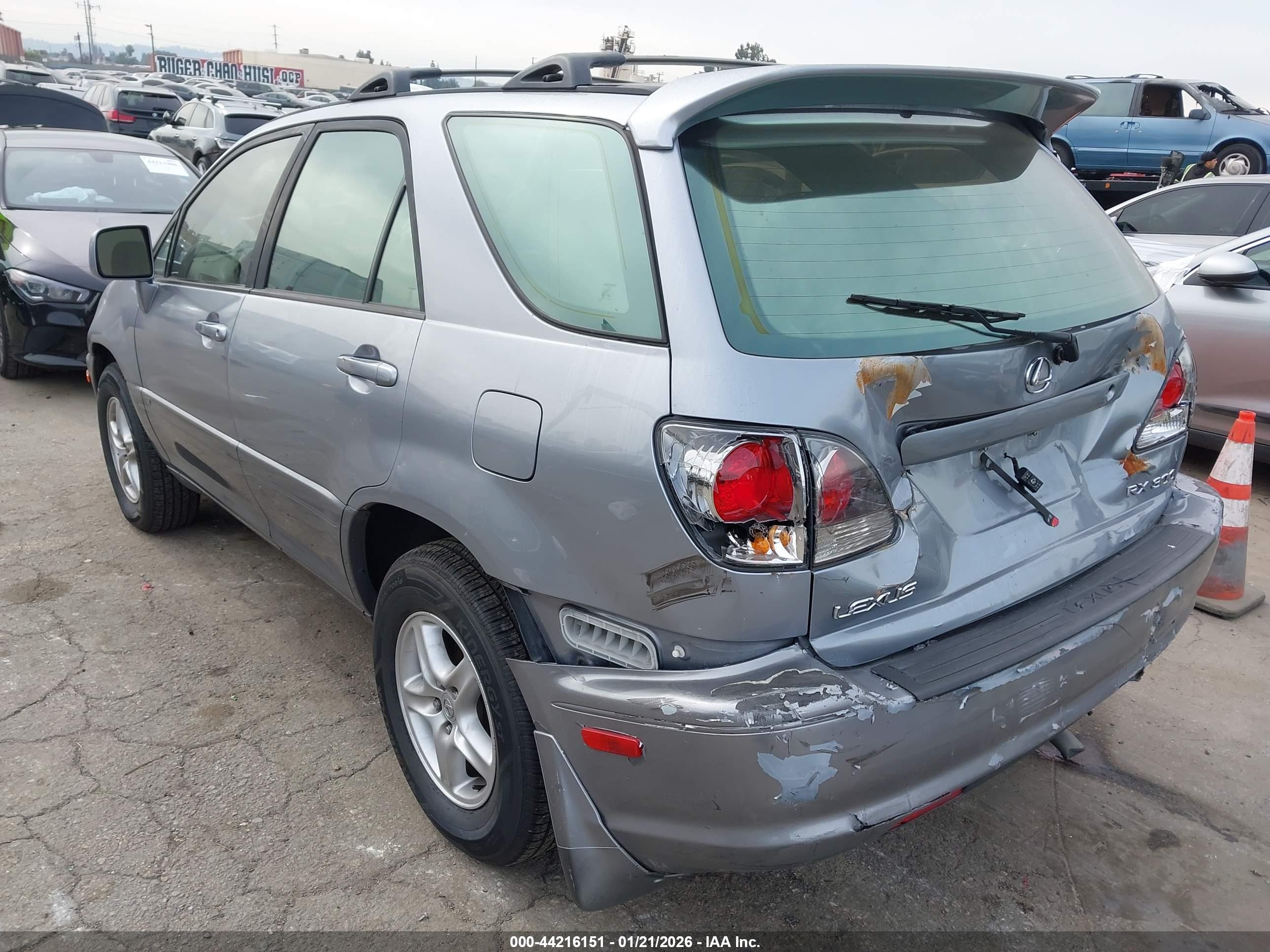 LEXUS RX image 3