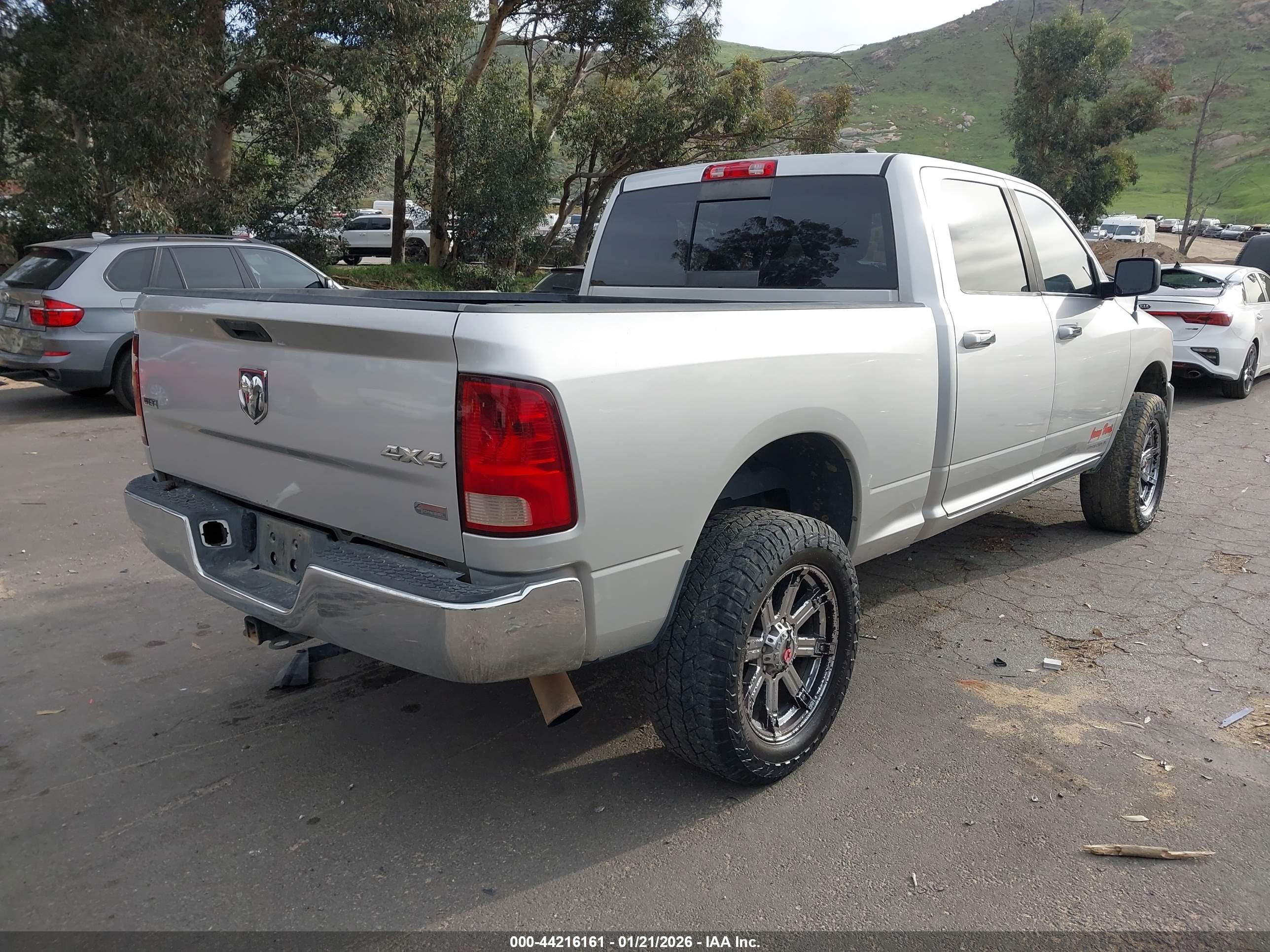 RAM 2500 image 4