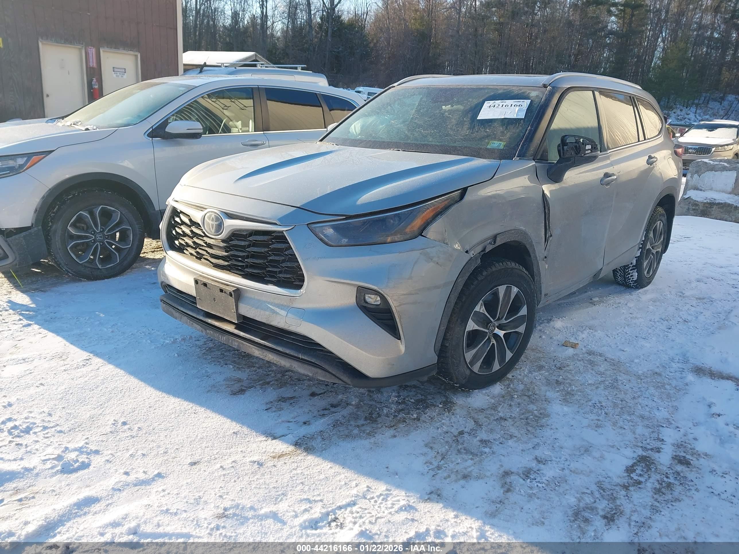 TOYOTA HIGHLANDER image 2