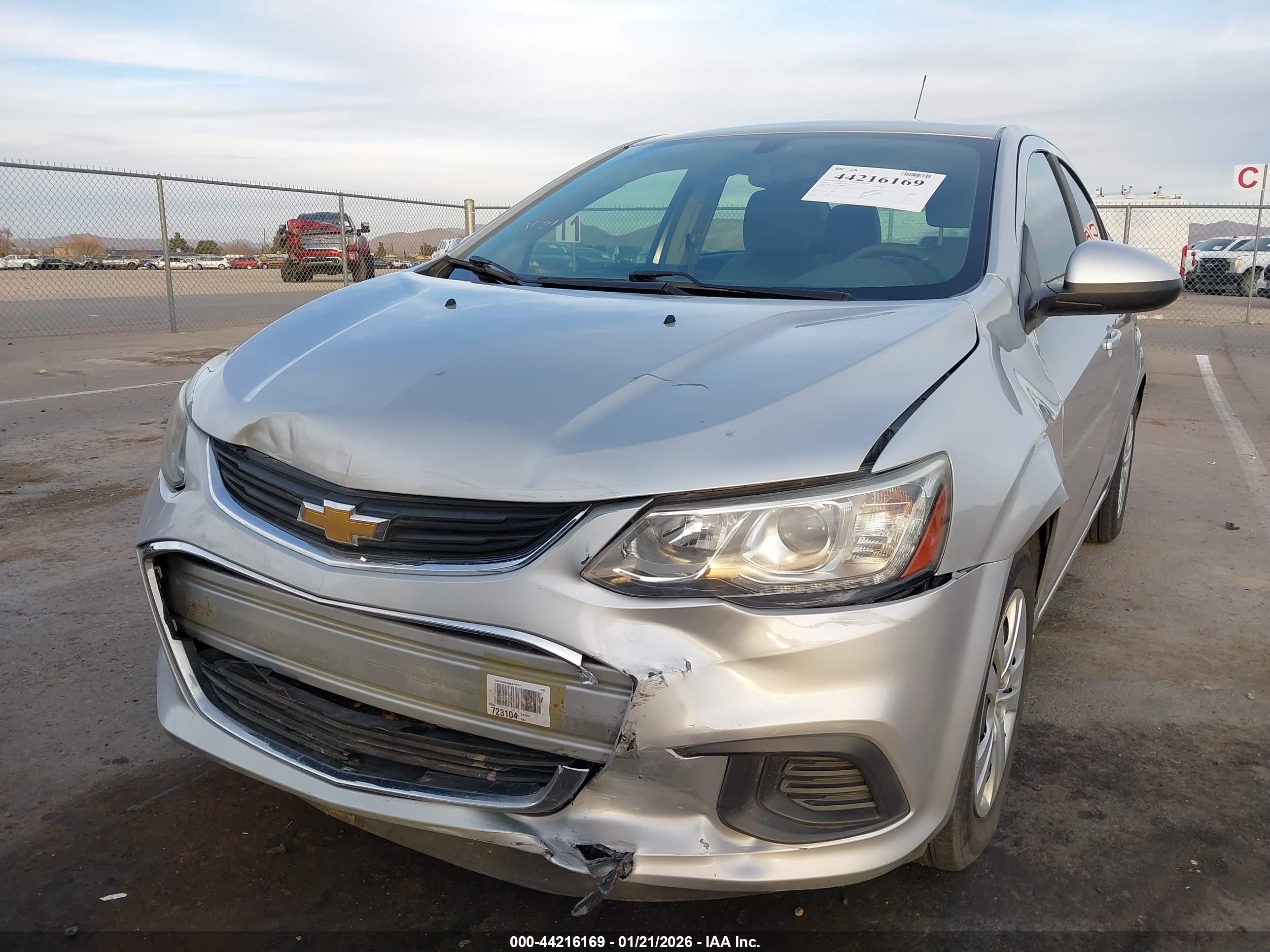 CHEVROLET SONIC image 6