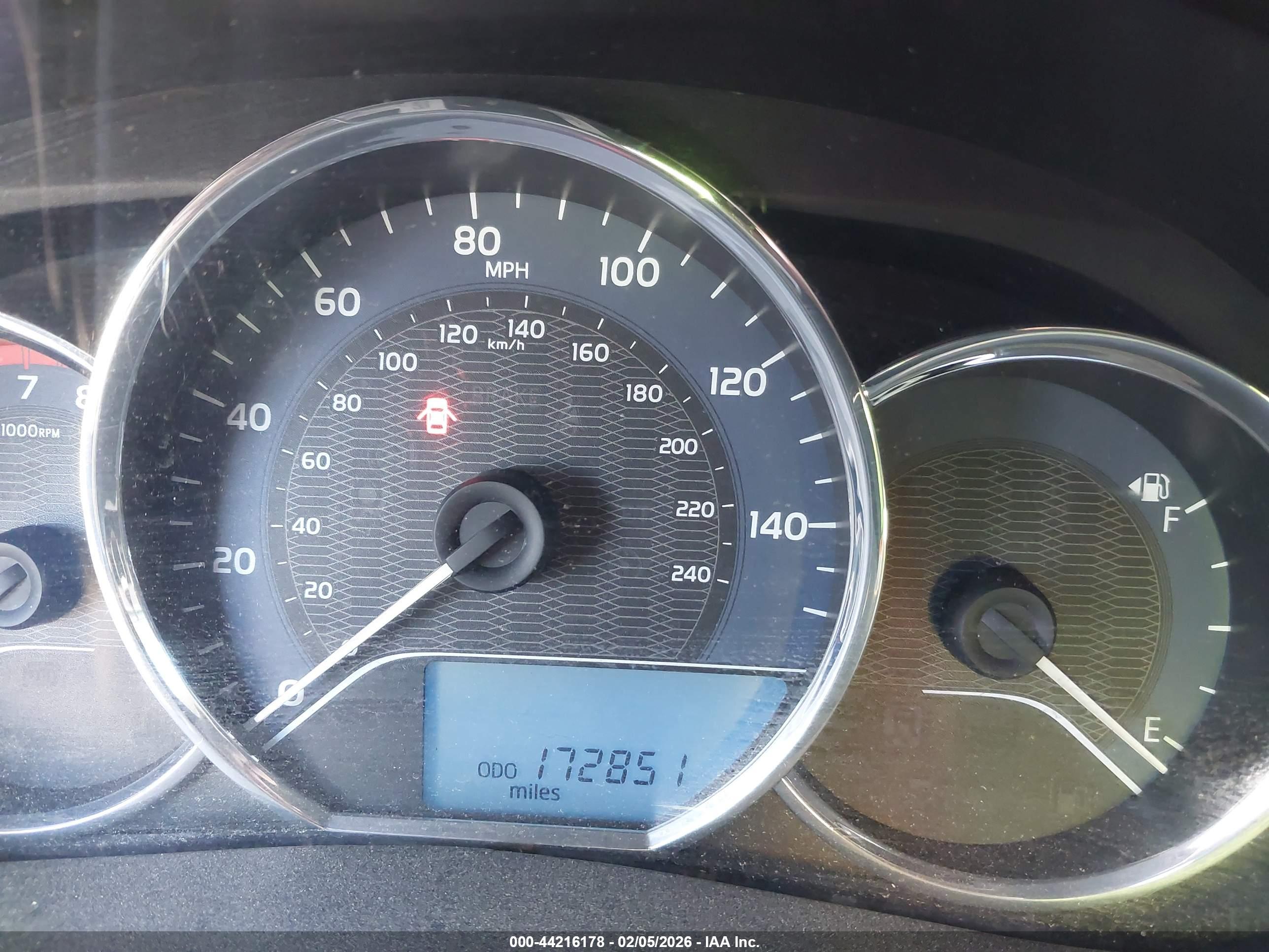 TOYOTA COROLLA image 7