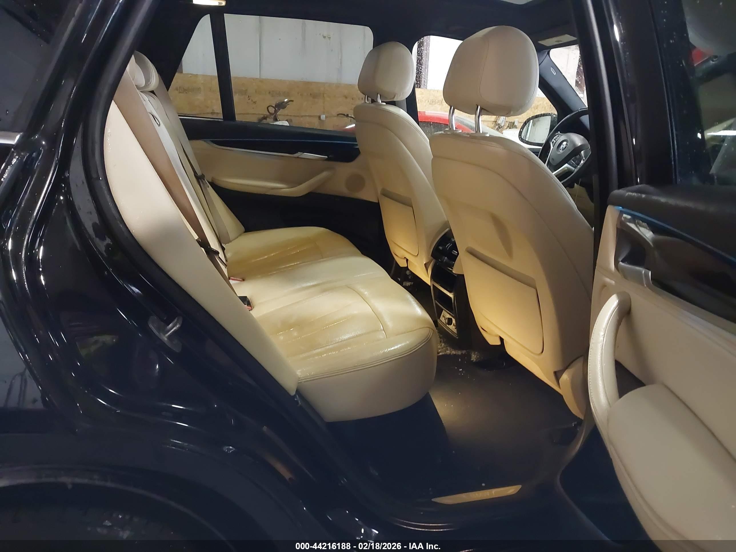 BMW X5 image 8