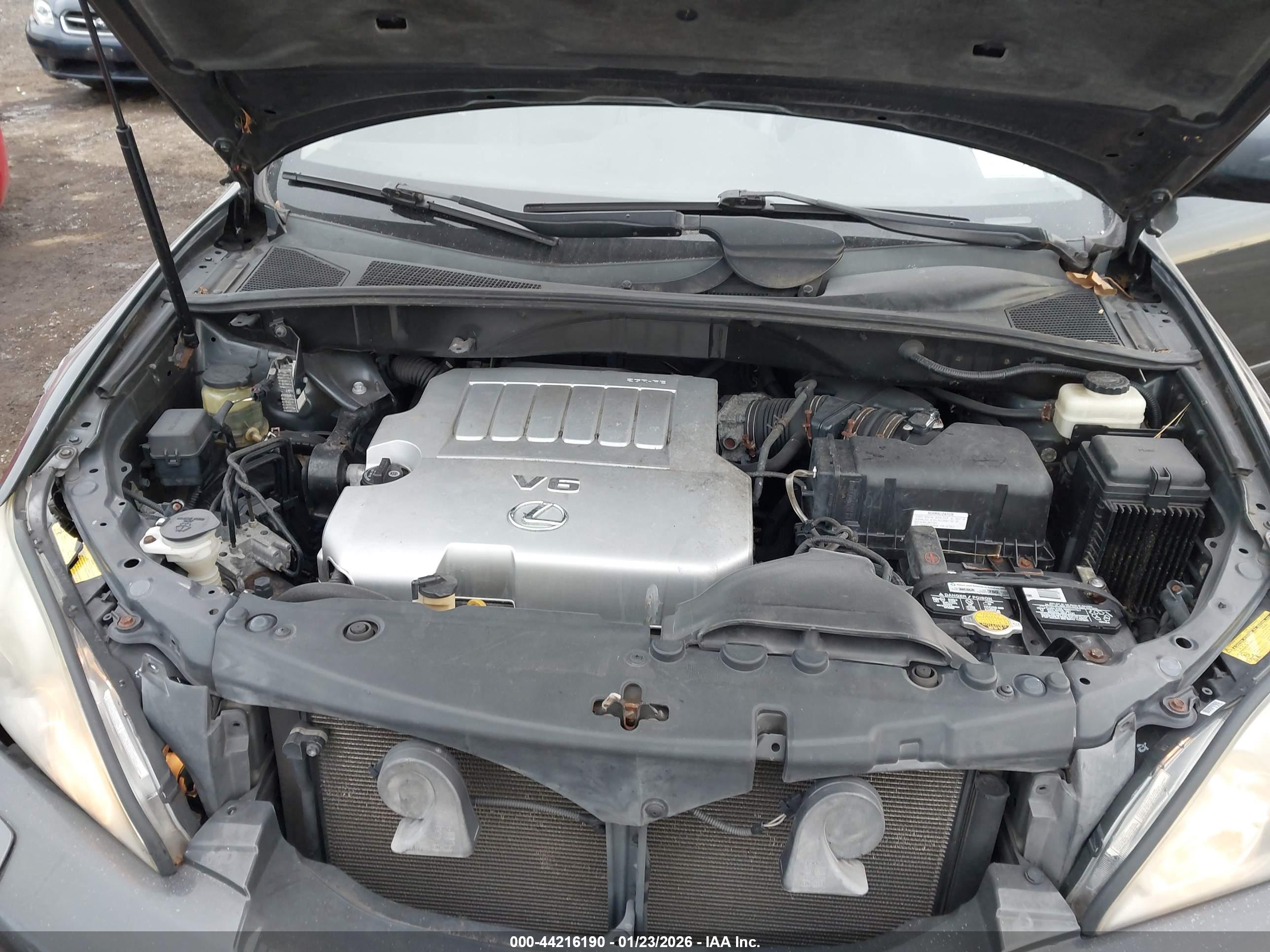 LEXUS RX image 10