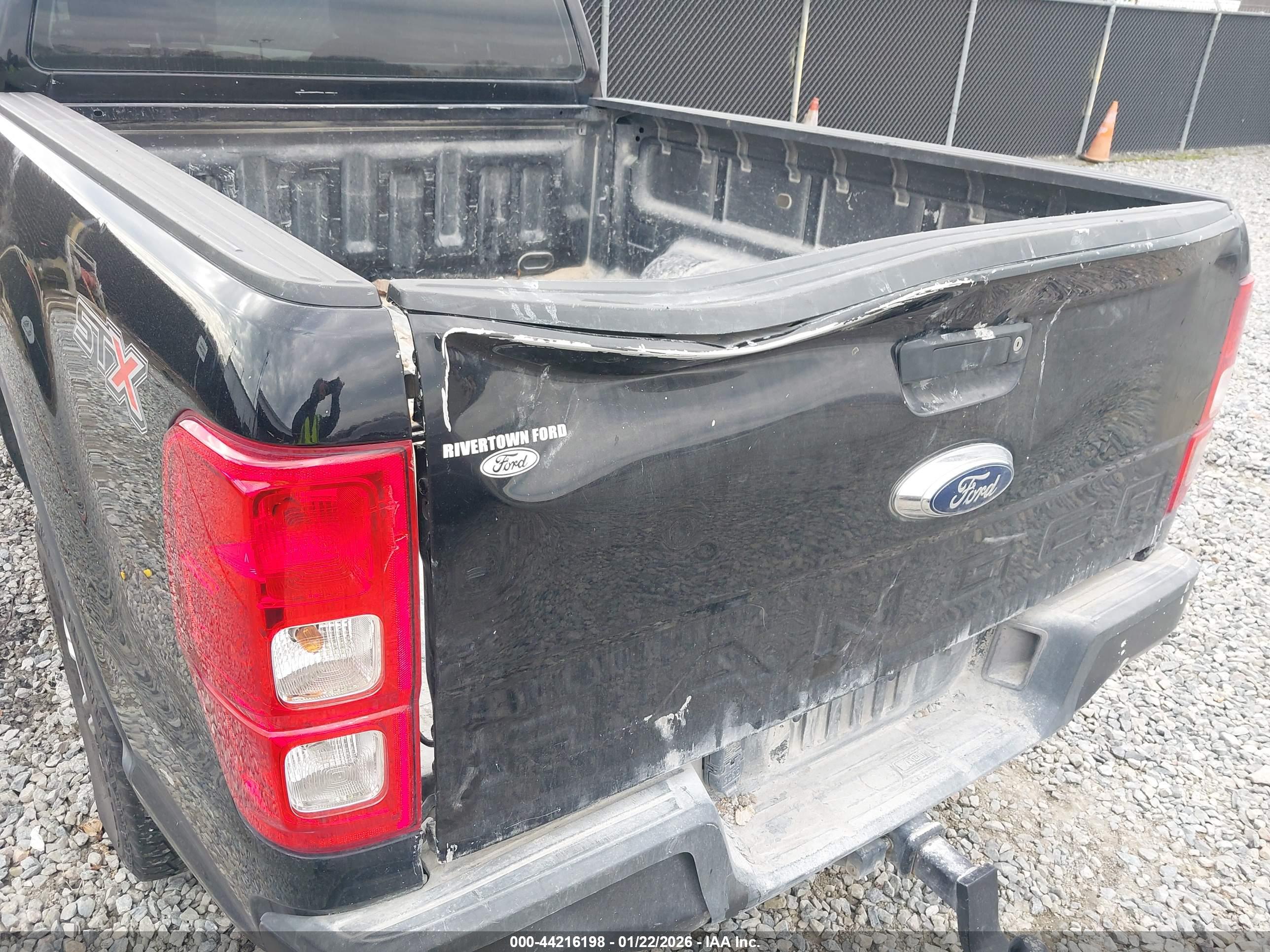 FORD RANGER image 6