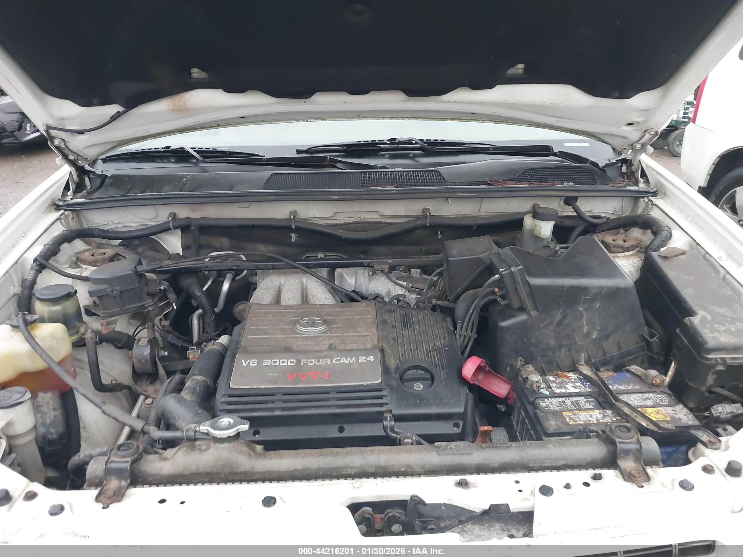 TOYOTA HIGHLANDER image 10