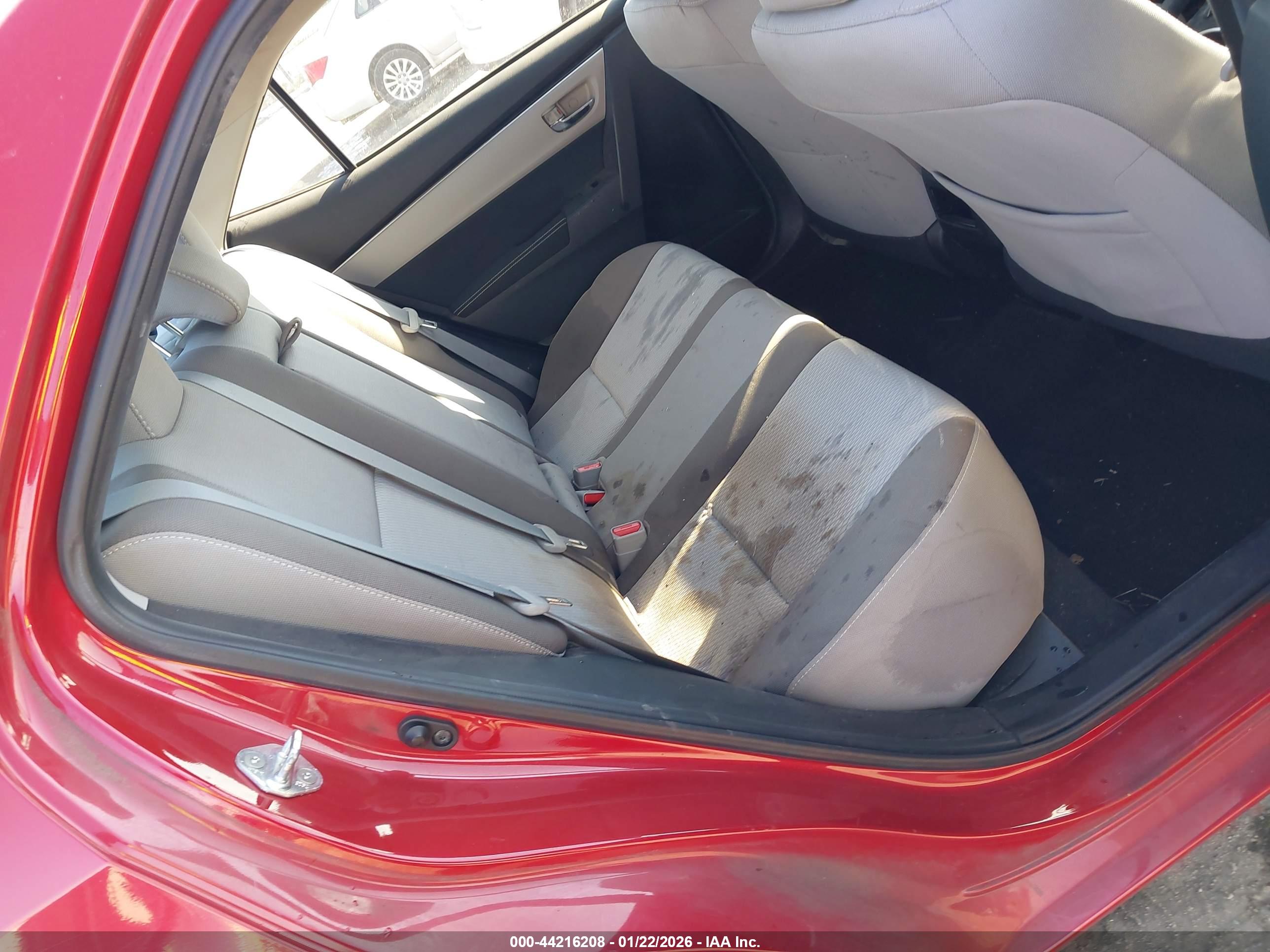 TOYOTA COROLLA image 8