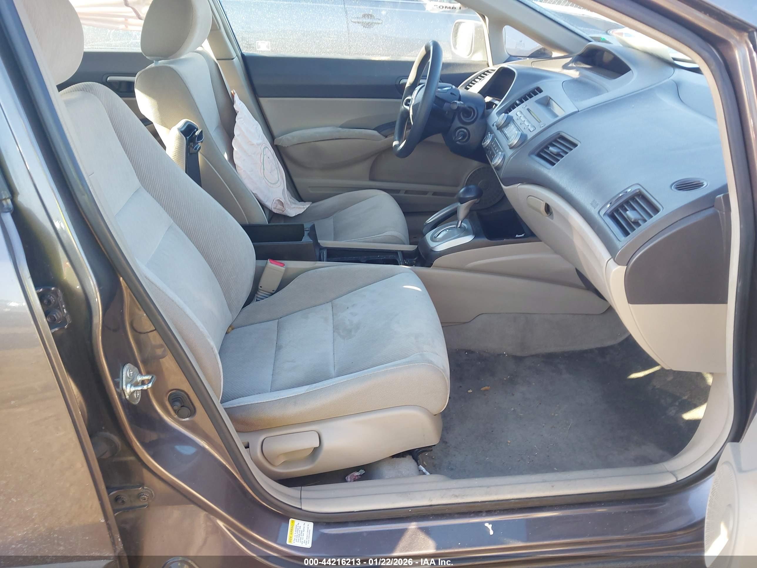 HONDA CIVIC image 5