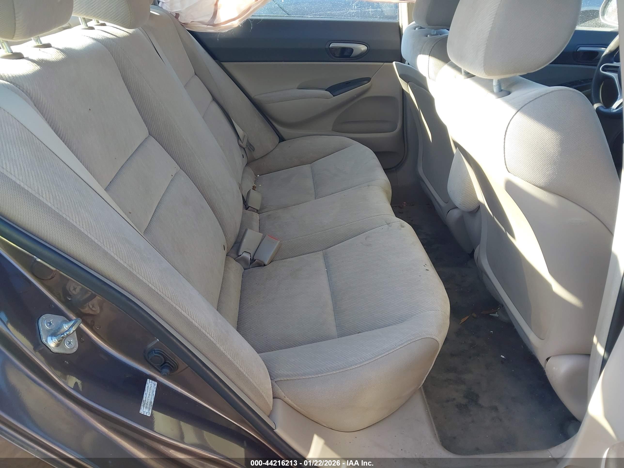 HONDA CIVIC image 8
