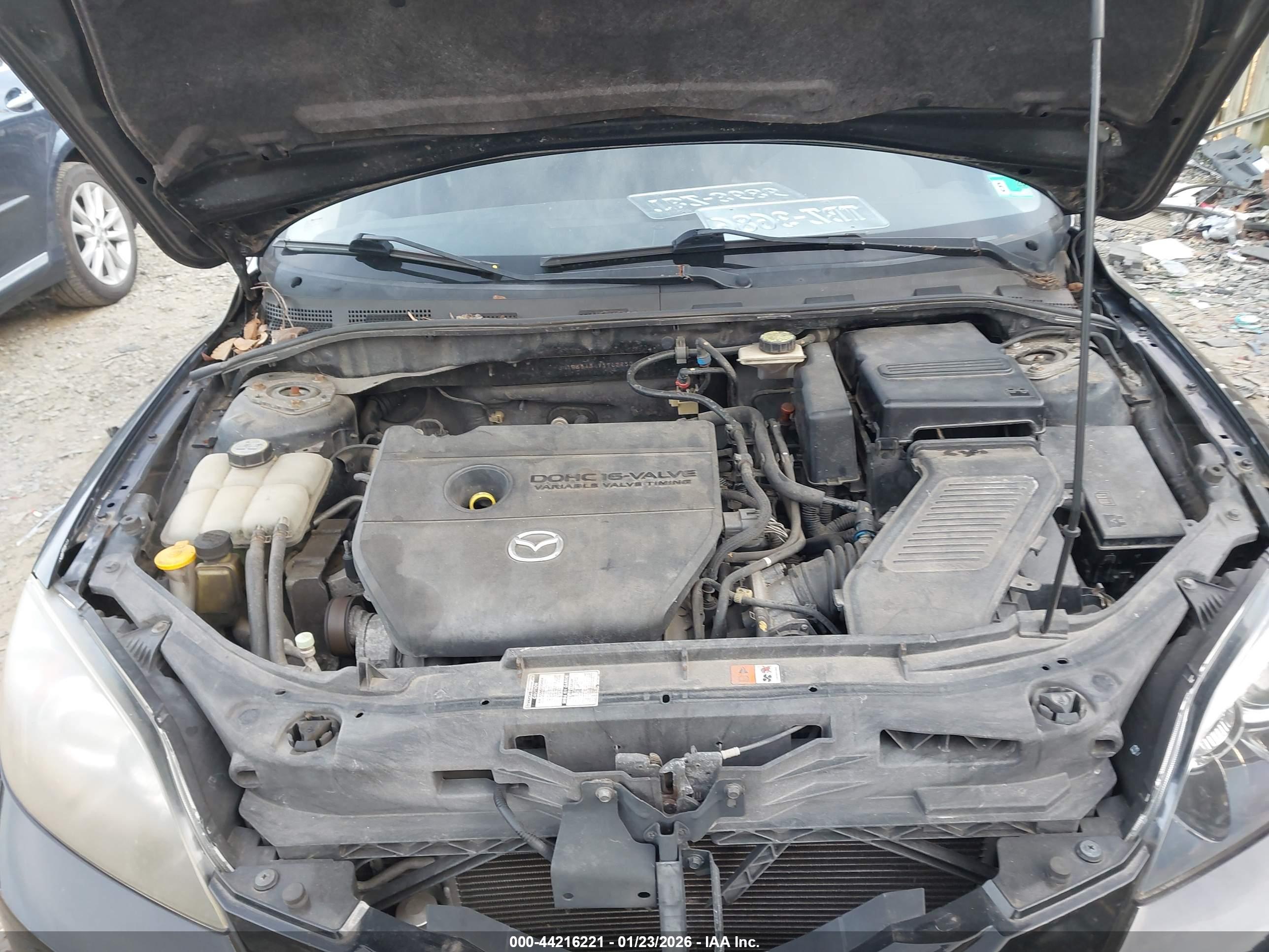 MAZDA MAZDA3 image 10